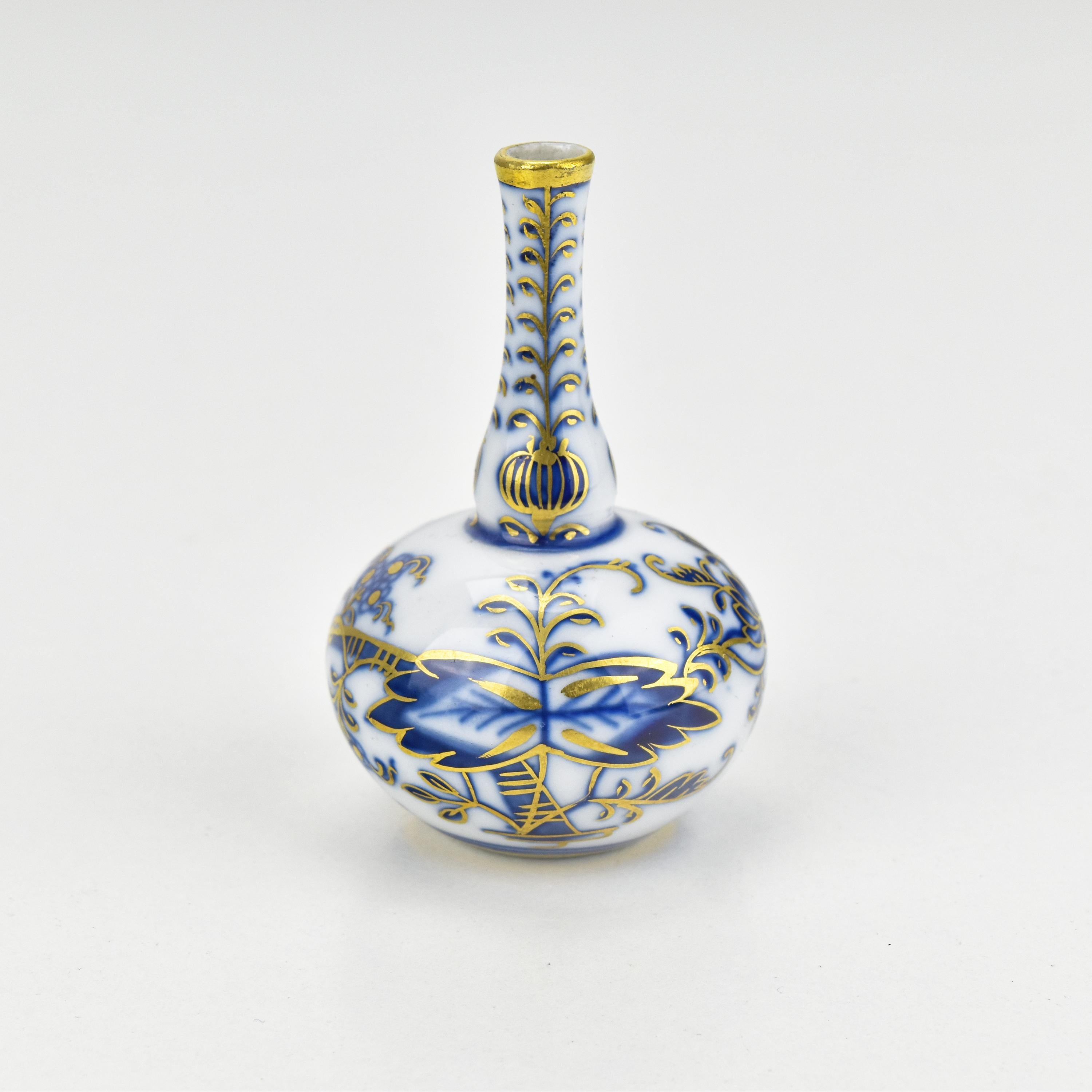 Art Nouveau Antique Meissen Porcelain Miniature Vase Handpainted Onion Pattern with Gold For Sale