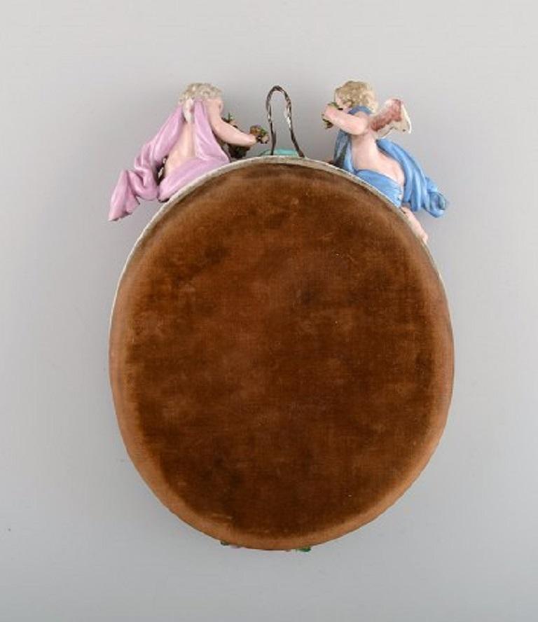Antique Meissen Porcelain Mirror with Original Glass, Decorated with Putti For Sale 1