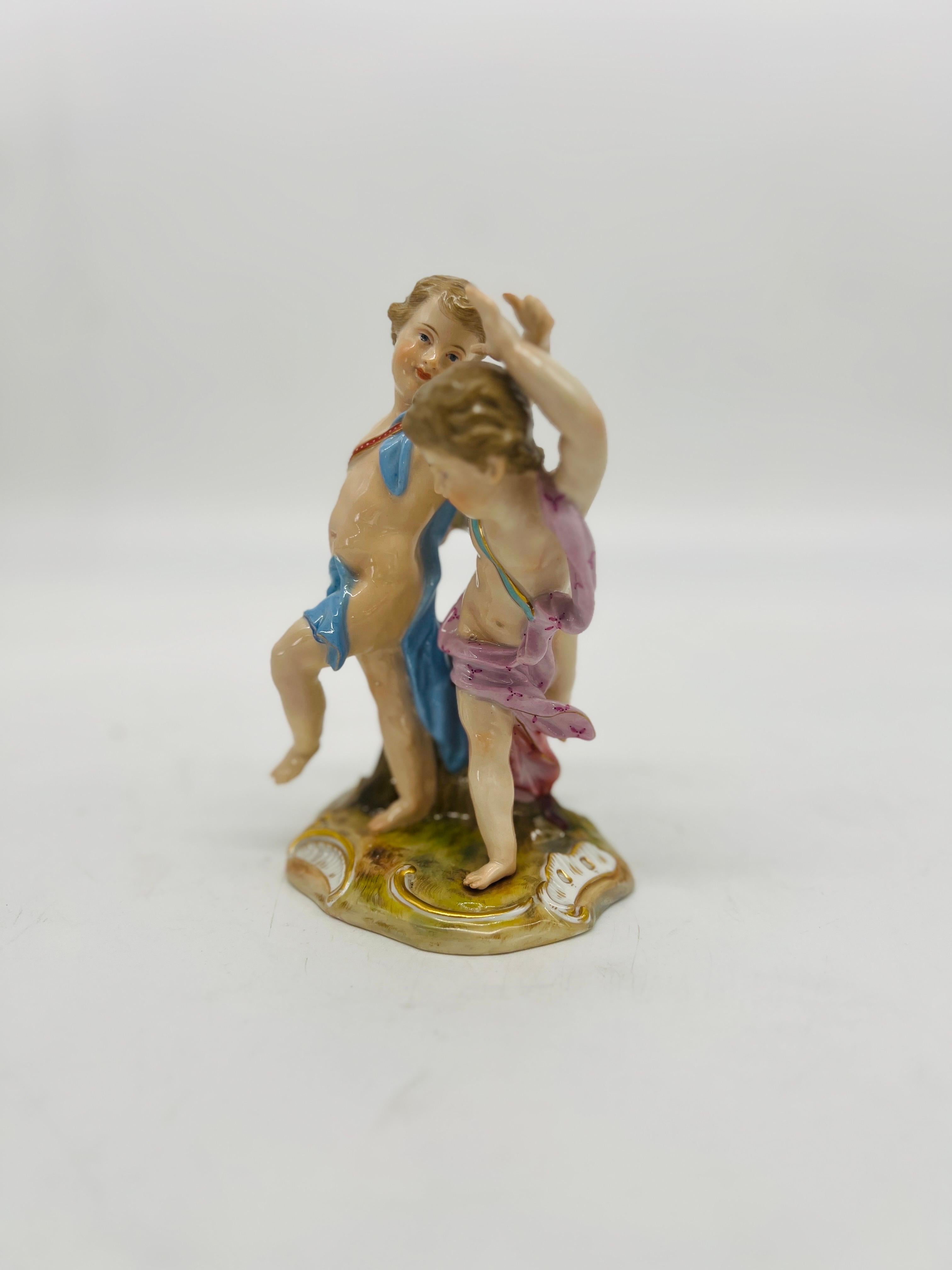 Antique Meissen Porcelain Model of 2 Dancing Figures Circa 1815 For Sale 2