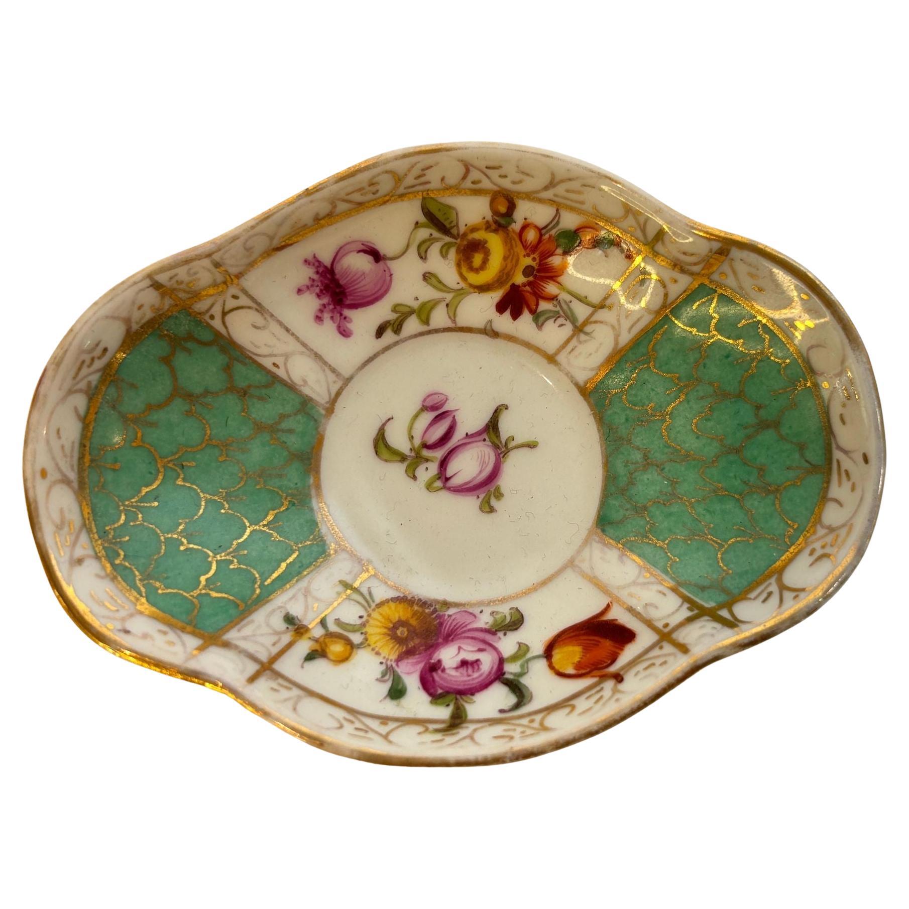 Antiguo Plato de Porcelana de Meissen Miniatura Cuatrifoliar Pintado a Mano Años 20 en venta
