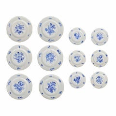 Antique Meissen Porcelain Set of 12 Plates Floral Bouquets and Insects c. 1835
