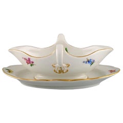 Antique Meissen Sauce Boat in Hand-Painted Porcelain with Flowers