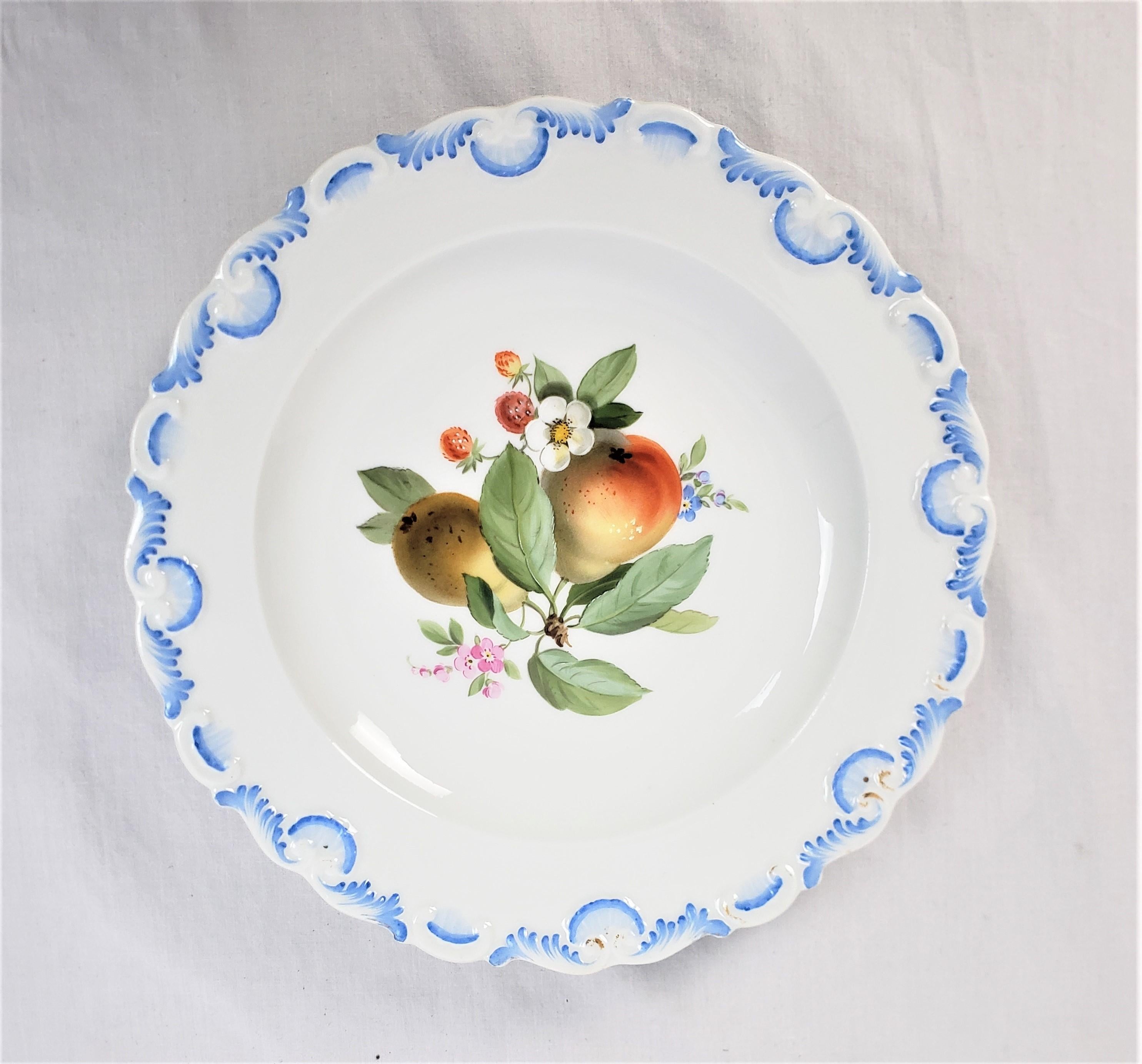 Antique Meissen Set of 13 Hand-Painted Desert Plates with Fruit Decoration For Sale 8
