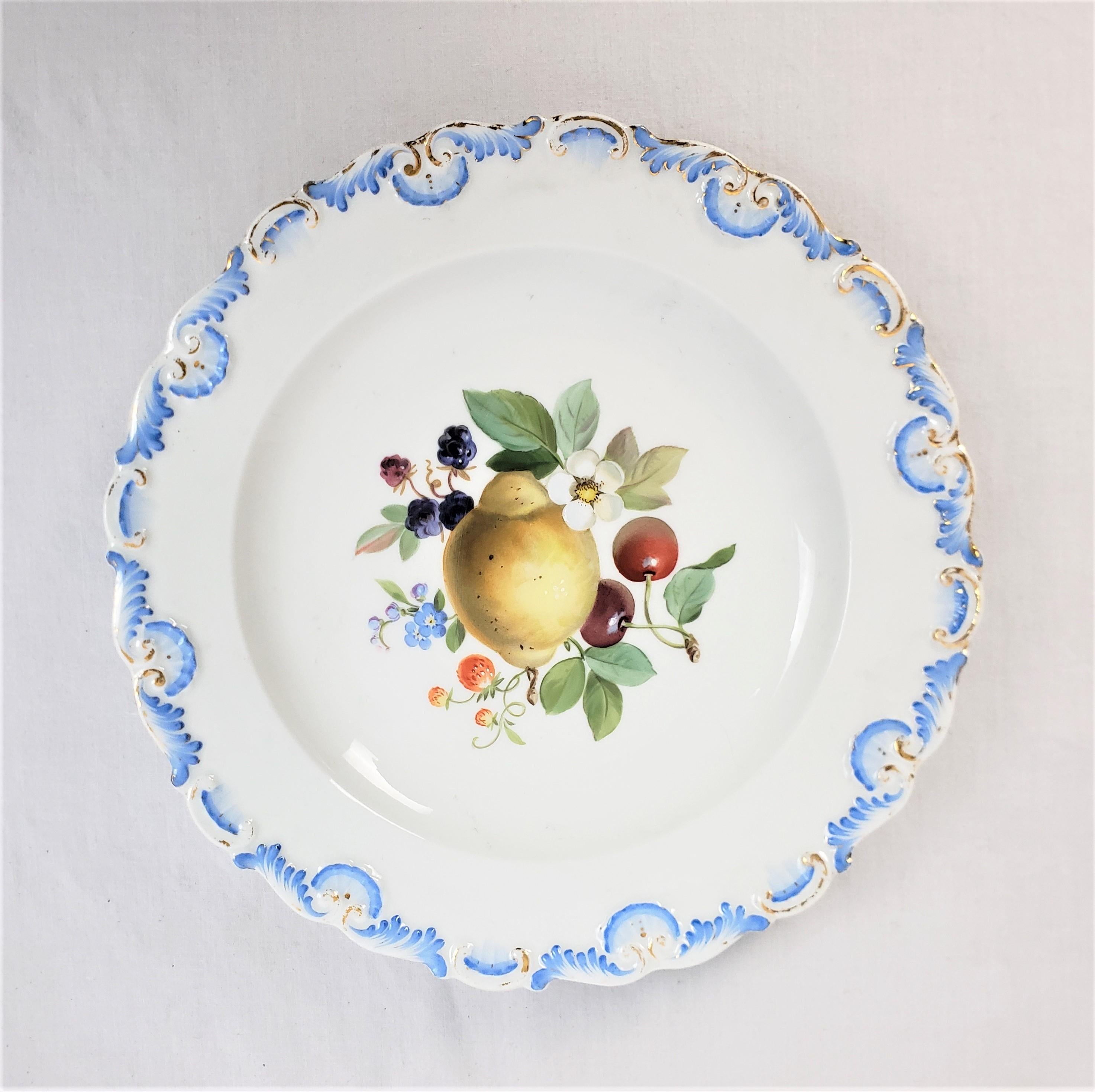 Porcelain Antique Meissen Set of 13 Hand-Painted Desert Plates with Fruit Decoration For Sale