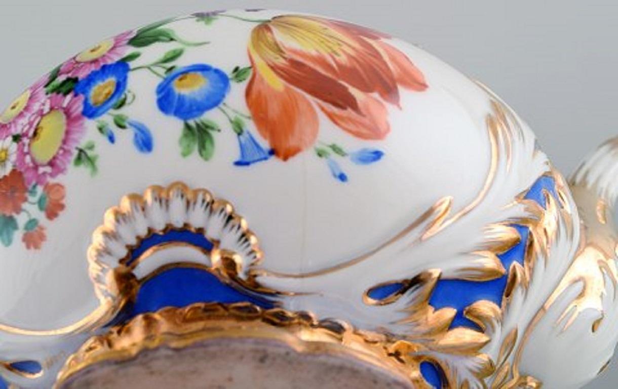 Antique Meissen Teapot with Gold and Flower Decoration, 19th Century 2