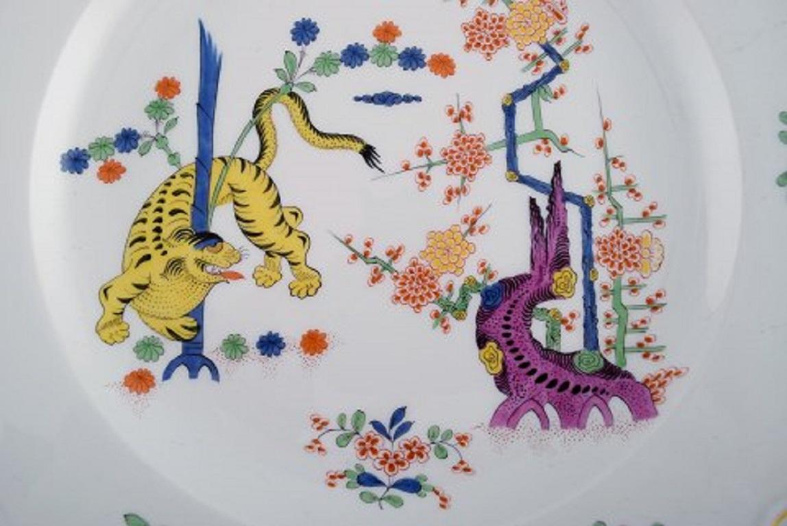 Antique Meissen yellow tiger dinner plate in hand painted porcelain with Japanese motif. Tiger and trees,
19th century.
Measures: Diameter 25 cm.
In excellent condition.
Stamped.
1st factory quality.