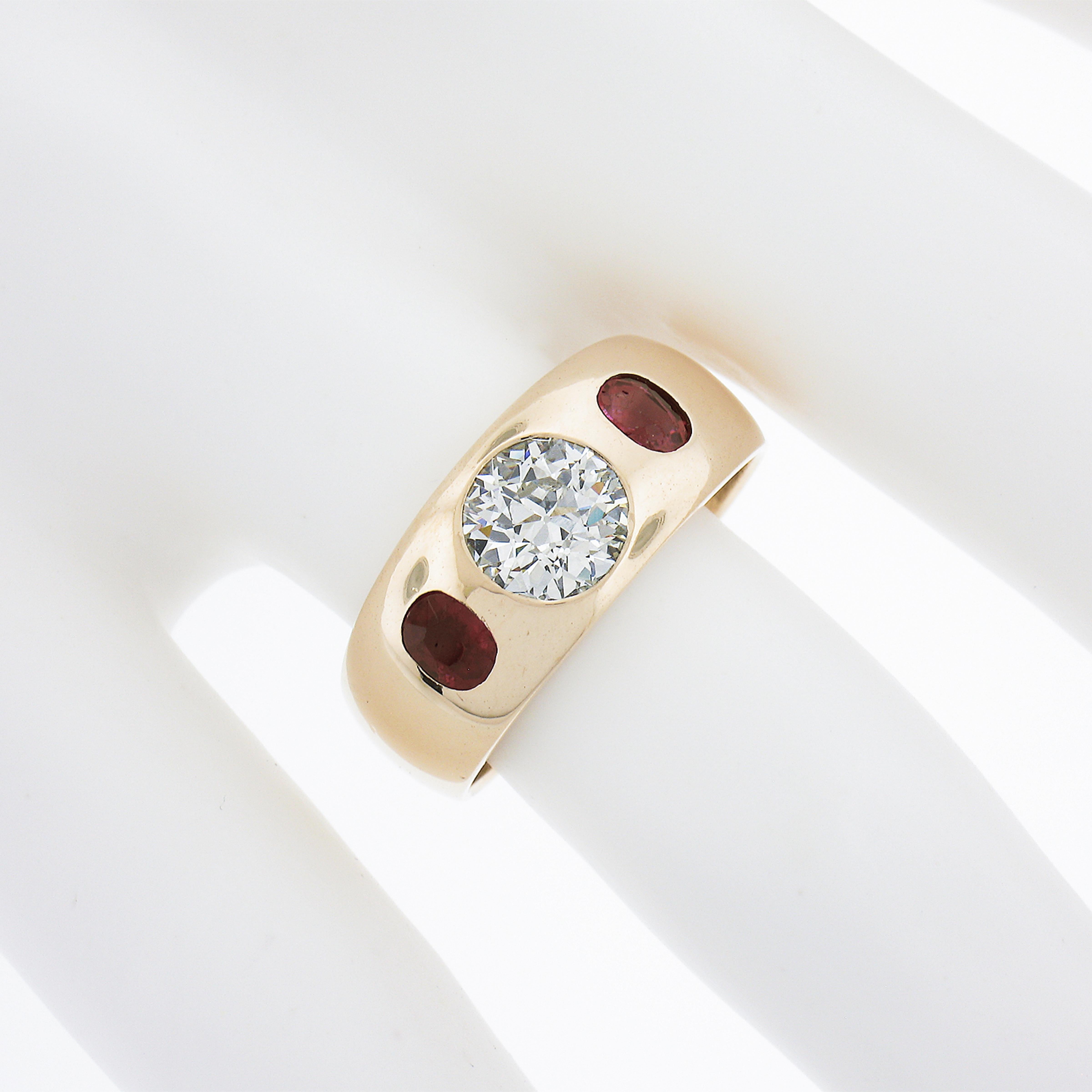 Antiker Gypsy-Ring für Herren, 14 Karat Gold, 1,12 Karat alter europäischer Diamant & Rubin, Lünette im Zustand „Hervorragend“ im Angebot in Montclair, NJ