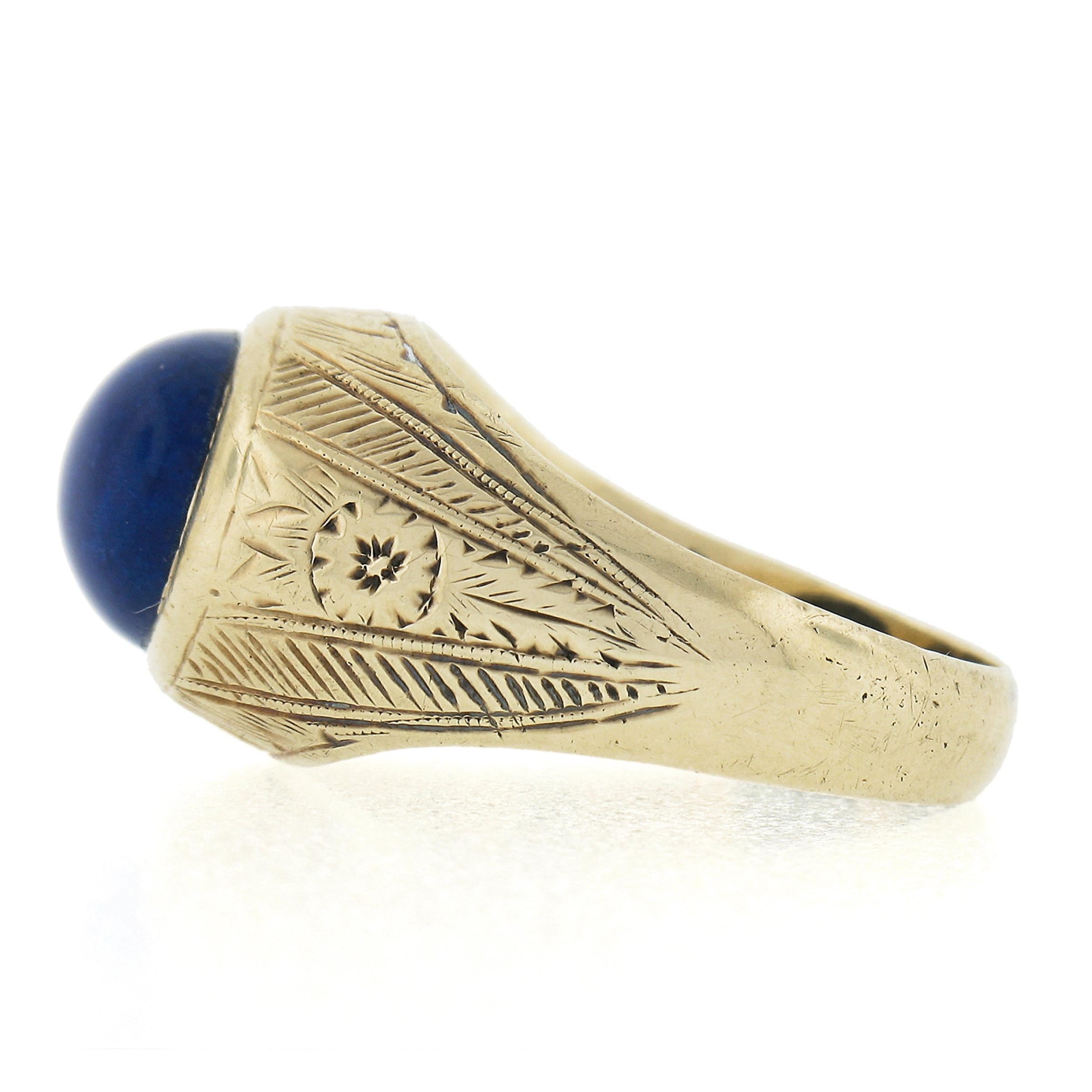 Antique Men's 14k Yellow Gold Oval Cabochon Bezel Lapis Hand Engraved Work Ring In Good Condition In Montclair, NJ