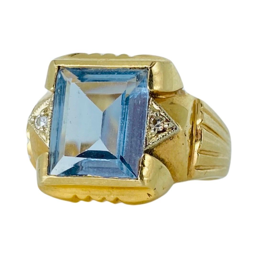 Antique Men’s 4.50 Carat Aquamarine and Diamond Ring For Sale