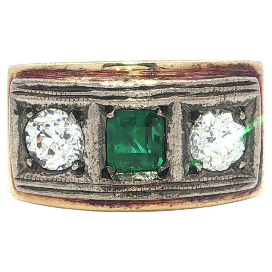 Bague pour homme en or, argent et diamants de taille ancienne à 3 pierres. en vente