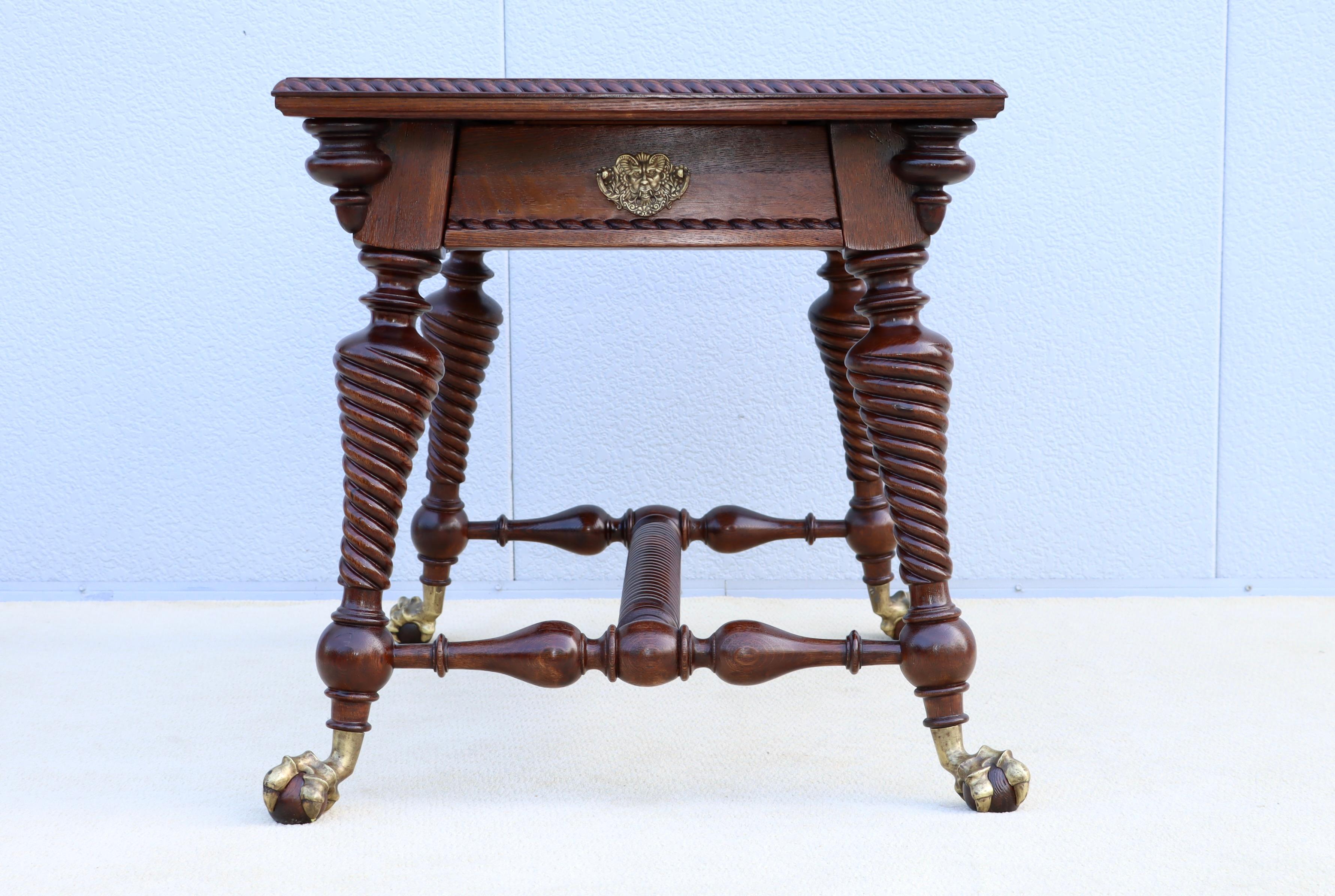 Antico tavolo da biblioteca in Oak Oak con piedi in bronzo ad artiglio in vendita 4
