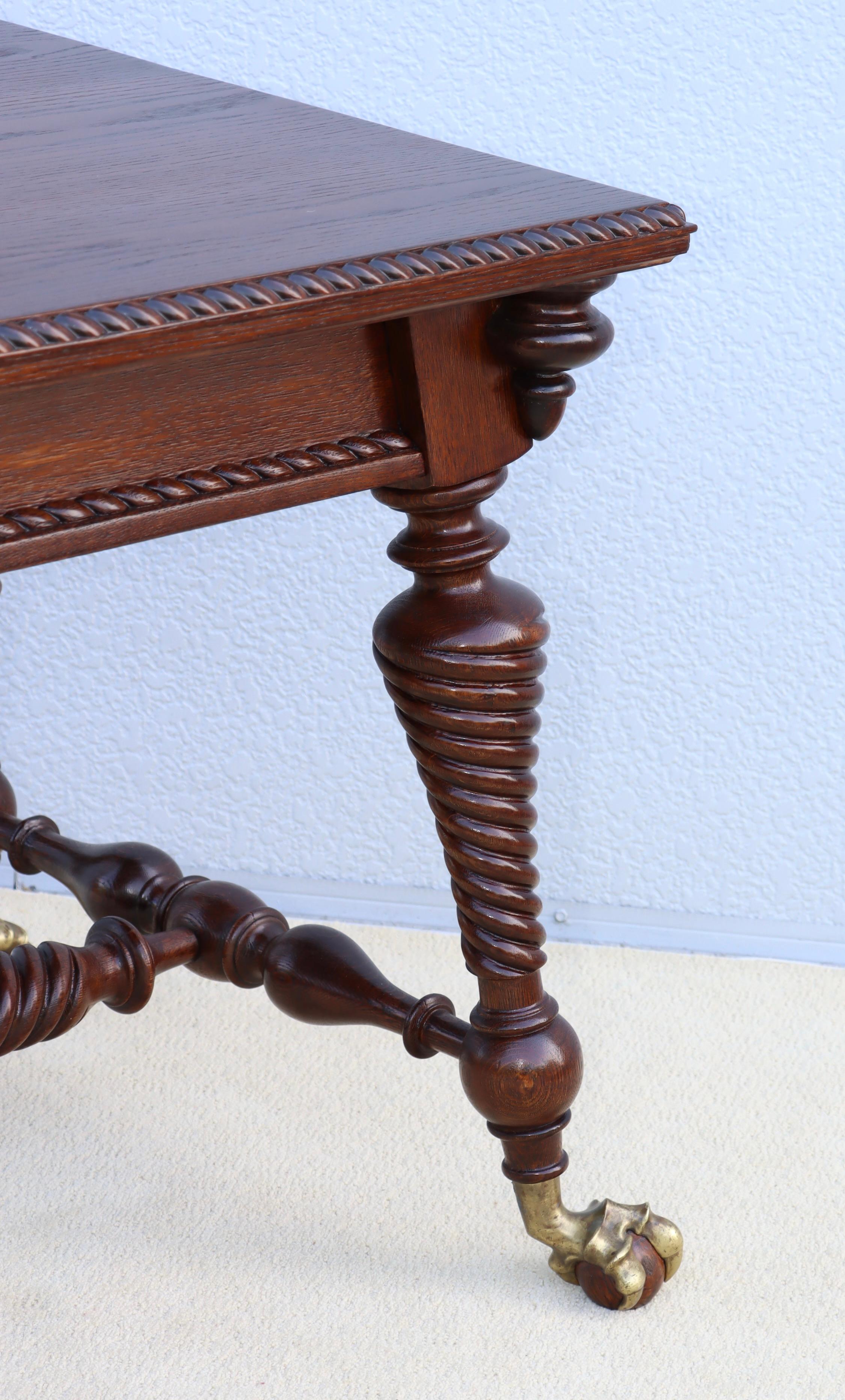 Antico tavolo da biblioteca in Oak Oak con piedi in bronzo ad artiglio in vendita 2