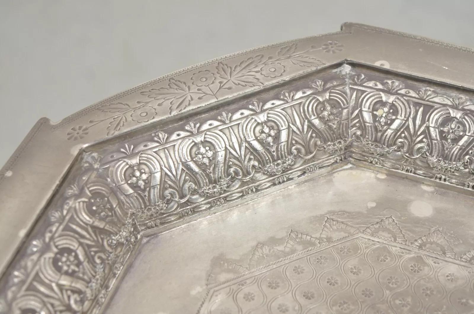 Antiguo Mermod Jaccard & Co Art Nouveau Pájaro Grulla Plateado Bandeja de mayordomo siglo XX en venta