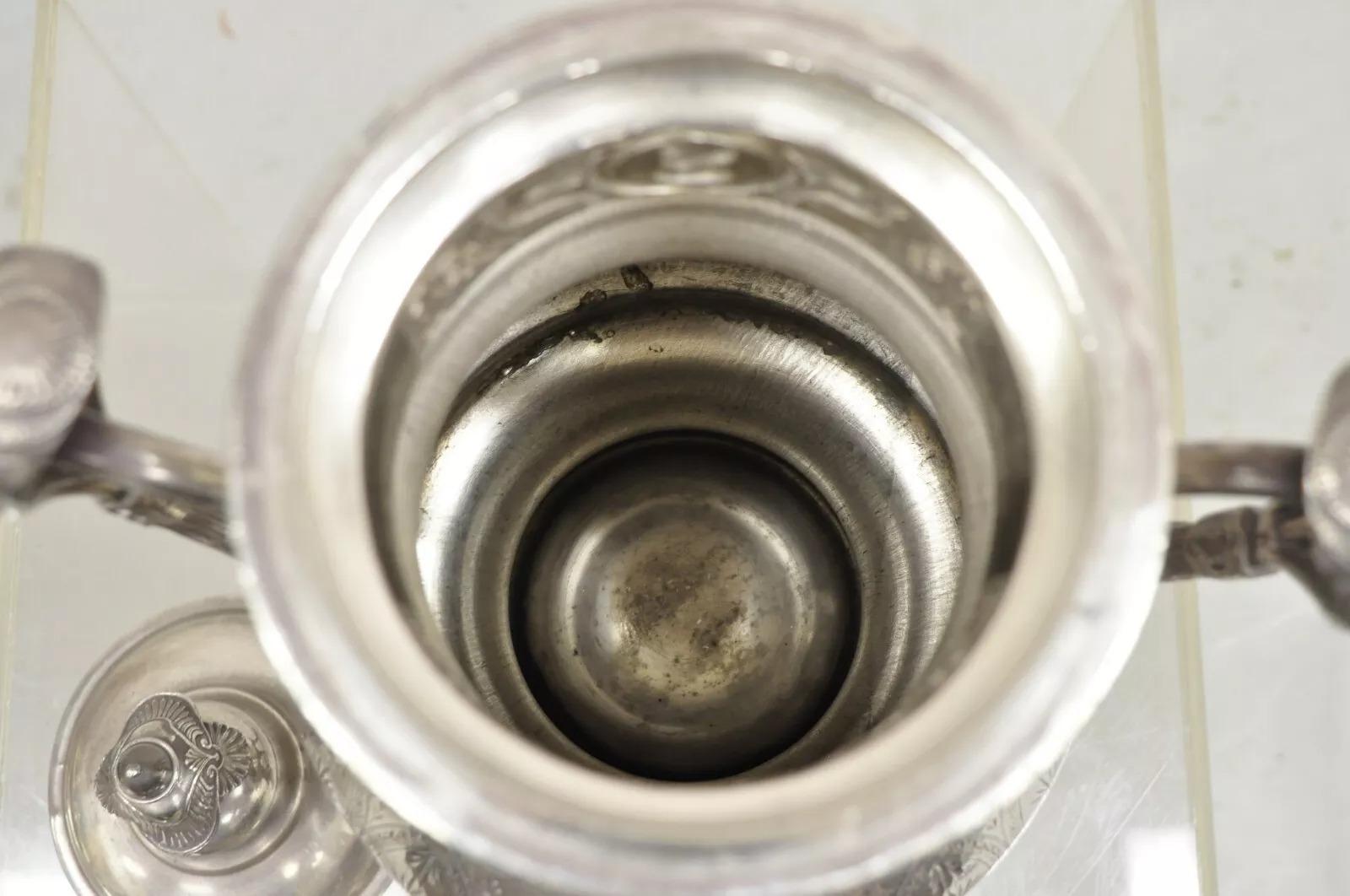 Antico Mermod Jaccard & Co. Samovar a forma di urna da tè placcato in argento in vendita 1