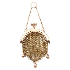 Antique mesh purse pendant in 18k gold, French antique doll purse for coins