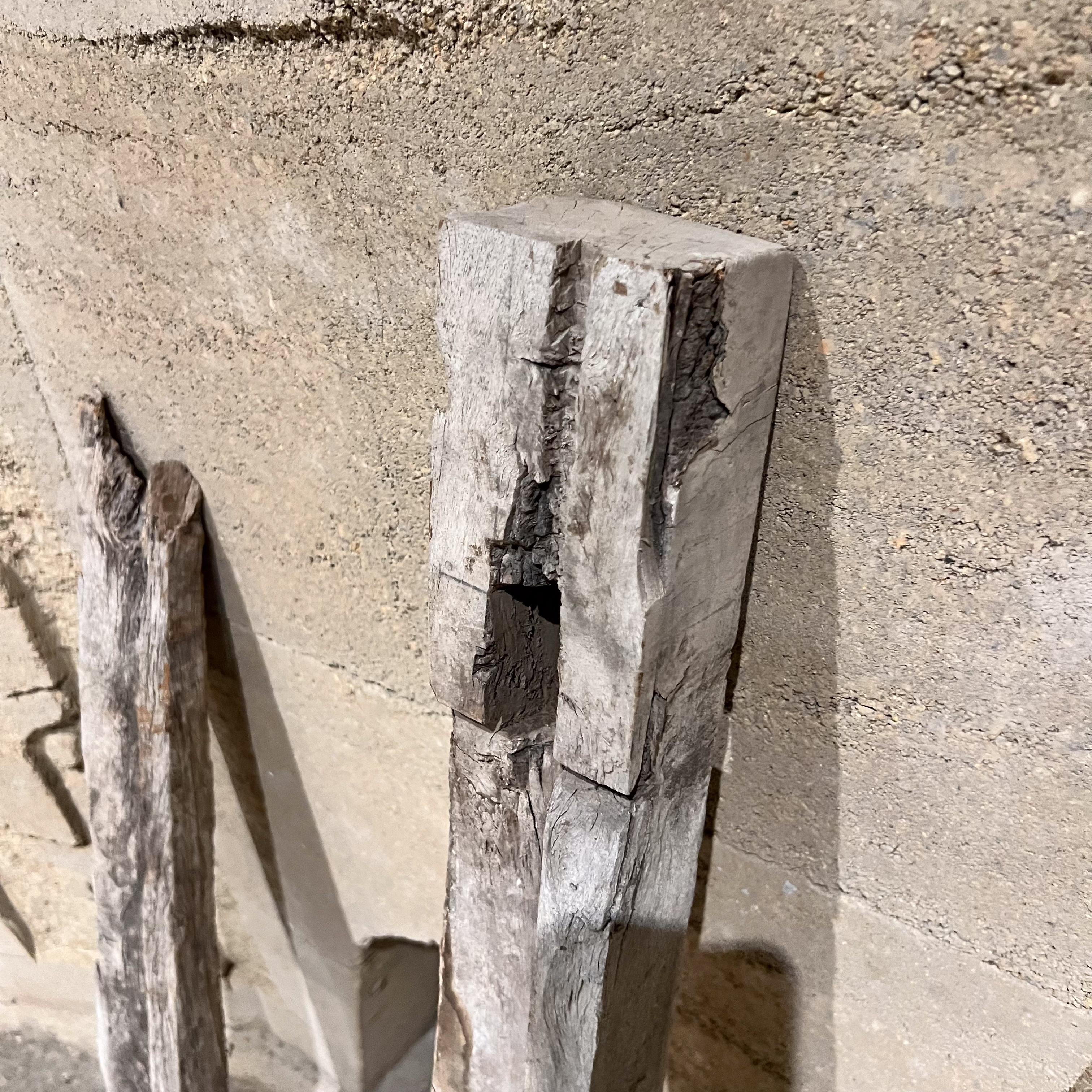 Encadrements de portes antiques en bois de Mesquite Part One en vente 2