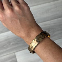 Antiker Metallkern 1/5 9 Karat Gold beschichtet gravierter Armreif