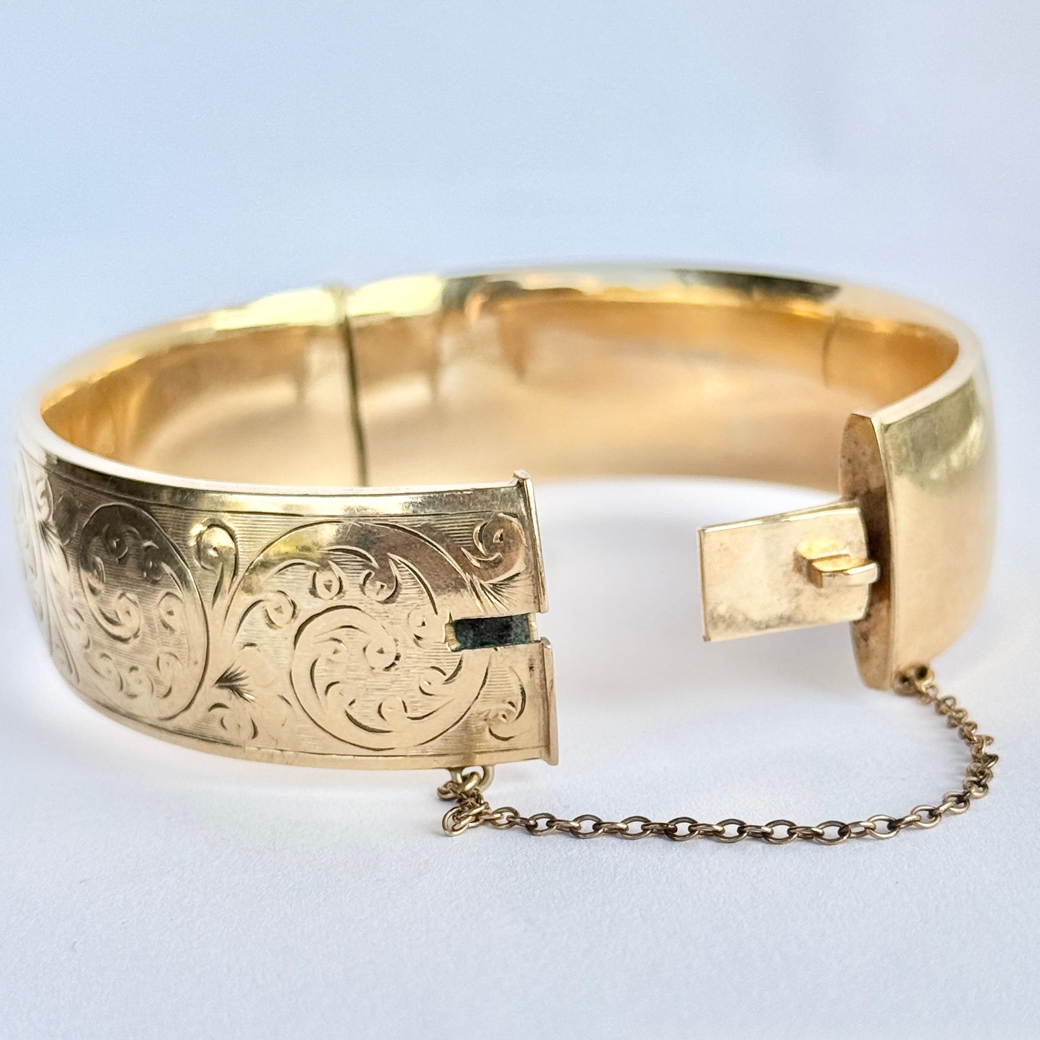 Bracelet gravé en métal antique Bon état - En vente à Chipping Campden, GB