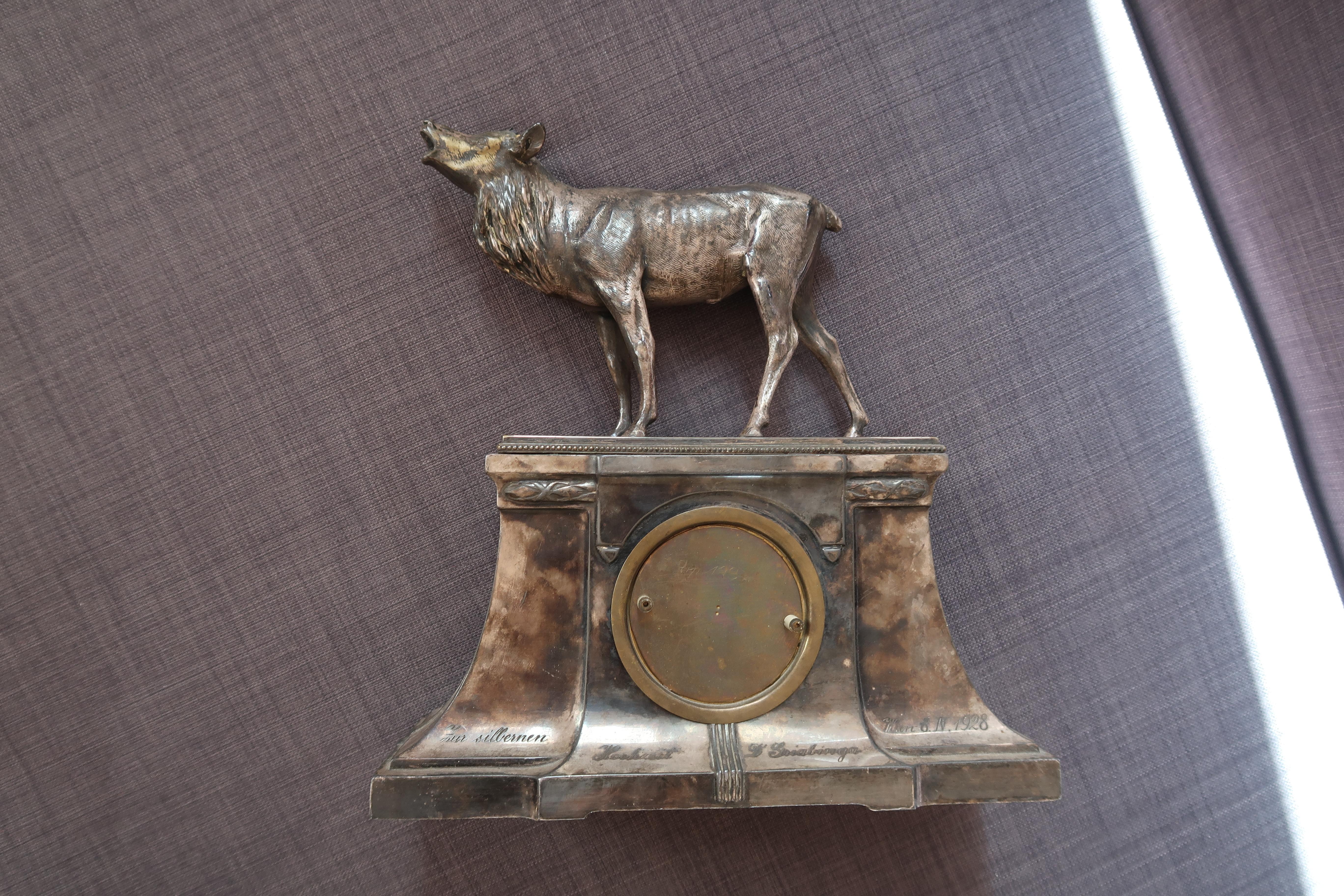 Antique Metal Deer Clock, 12