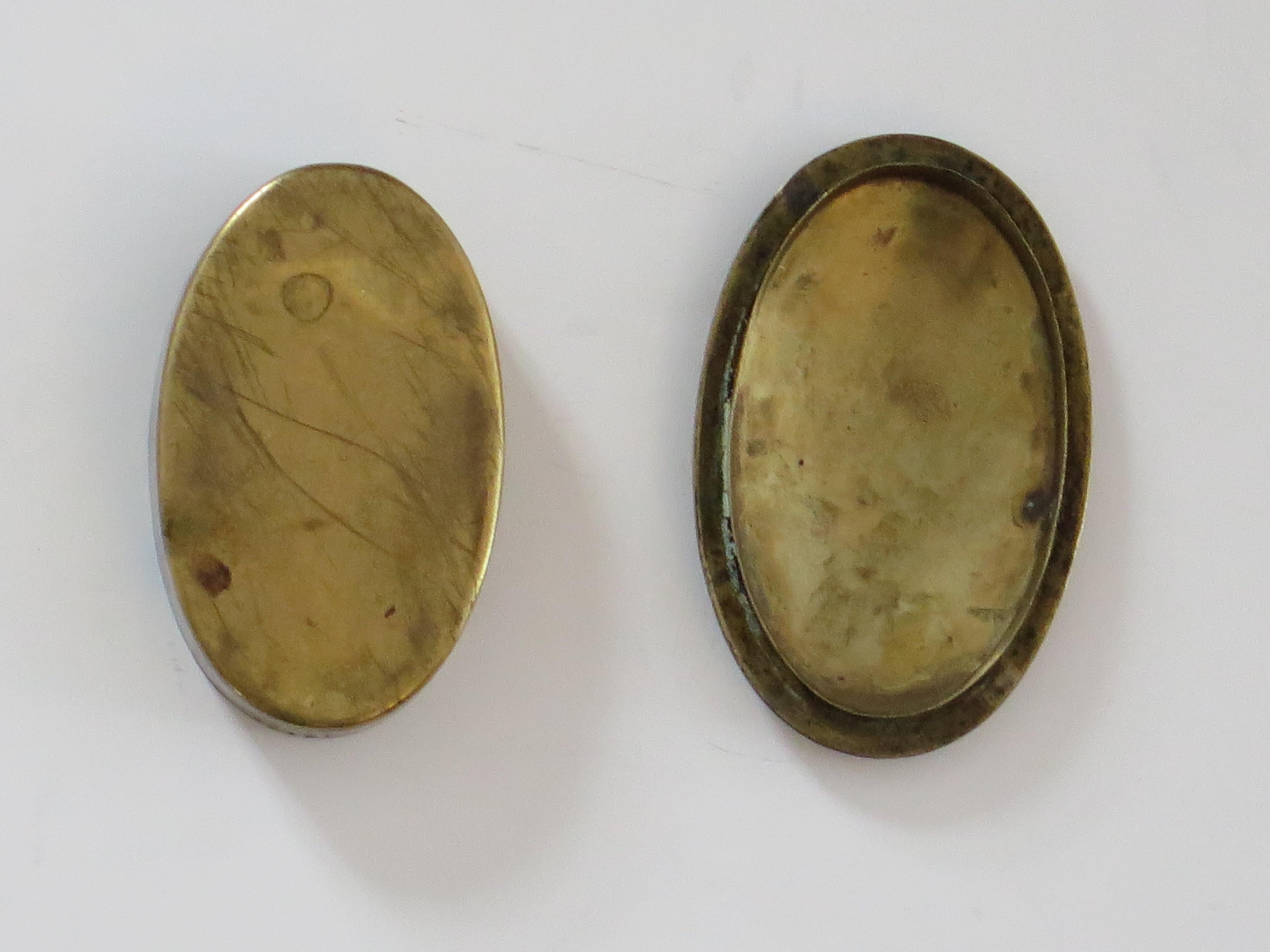 Antique metal Pill Box with Mother-of-Pearl inlay to lid, English Edwardian  For Sale 2