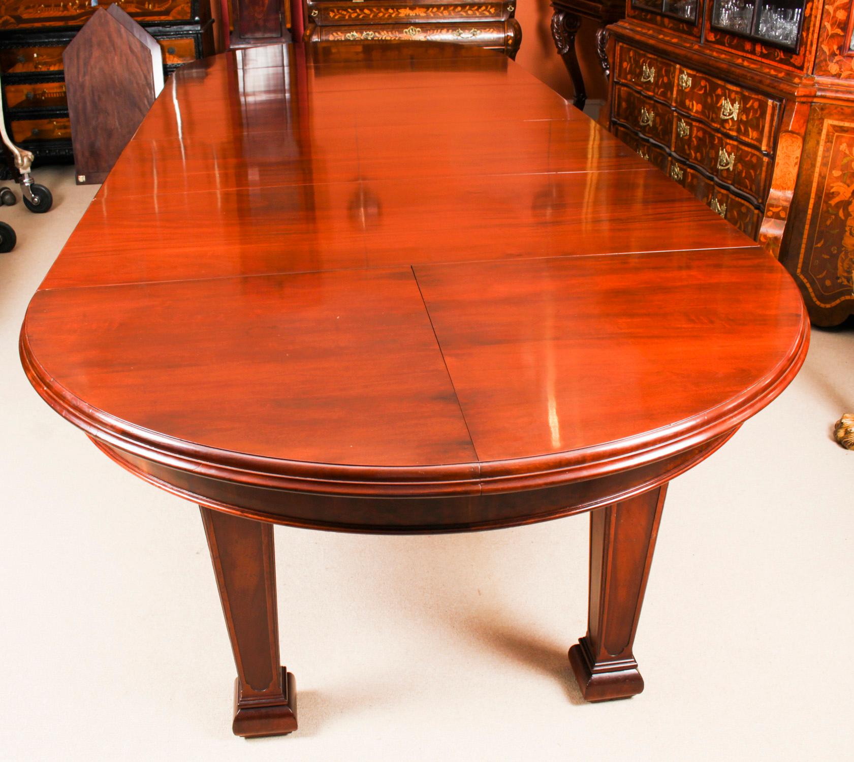 Antique Metamorphic Mahogany Jupe Dining Table & 12 Chairs, 19th C 3