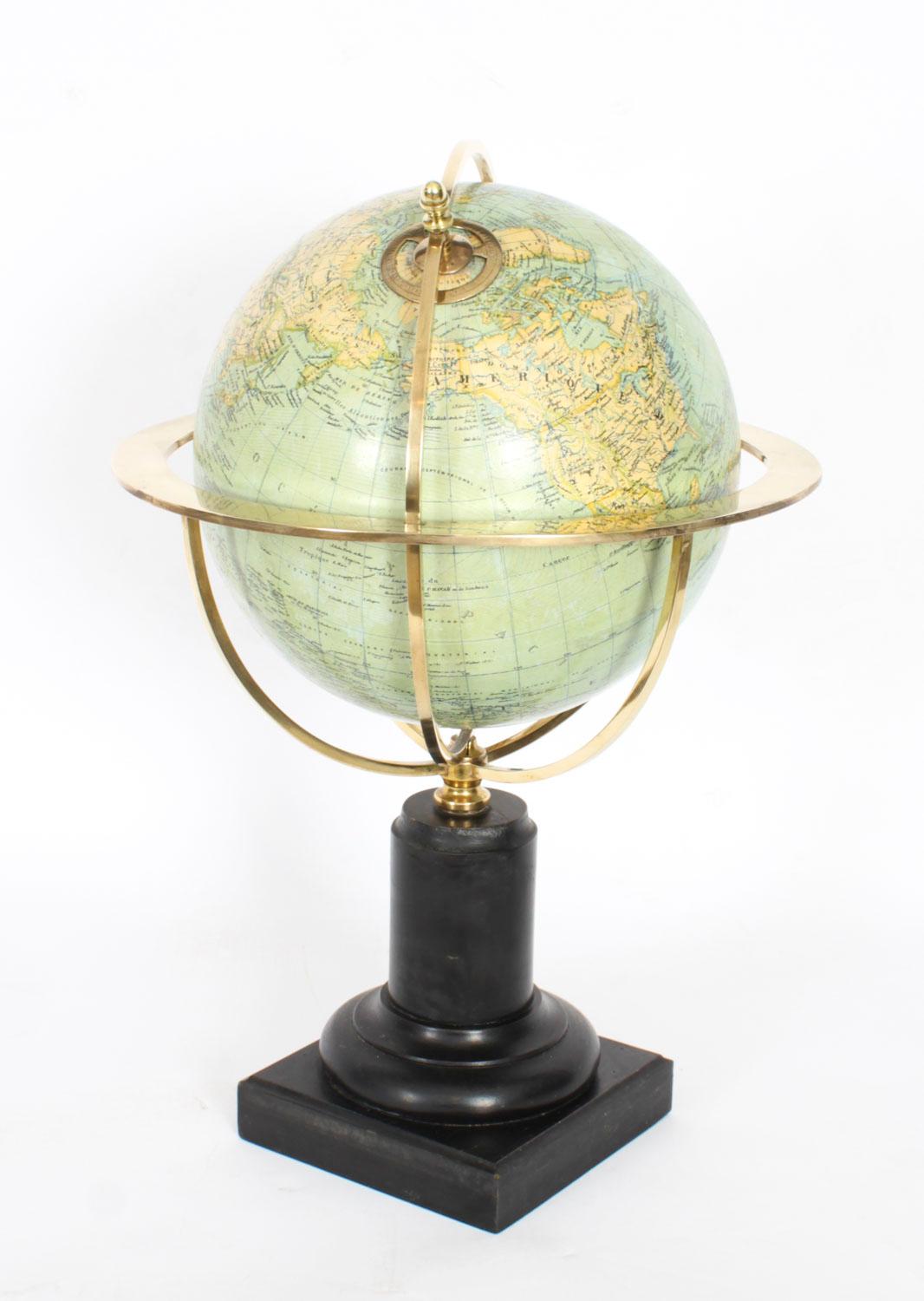 Antique Metrique Library Globe on Stand by G.Thomas, Paris Early 20th Century In Good Condition In London, GB