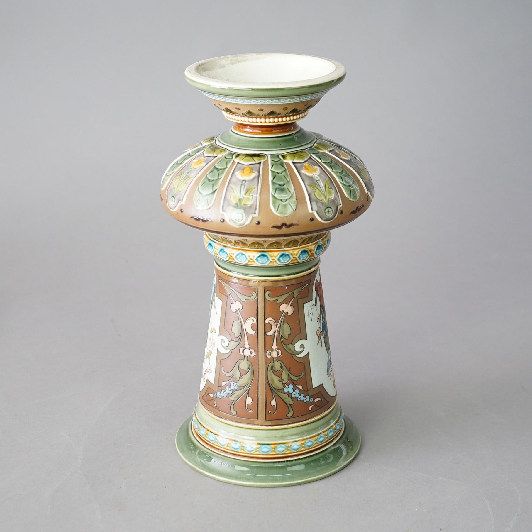 Vase ancien à portrait en poterie de Mettlach, 19ème siècle en vente 5