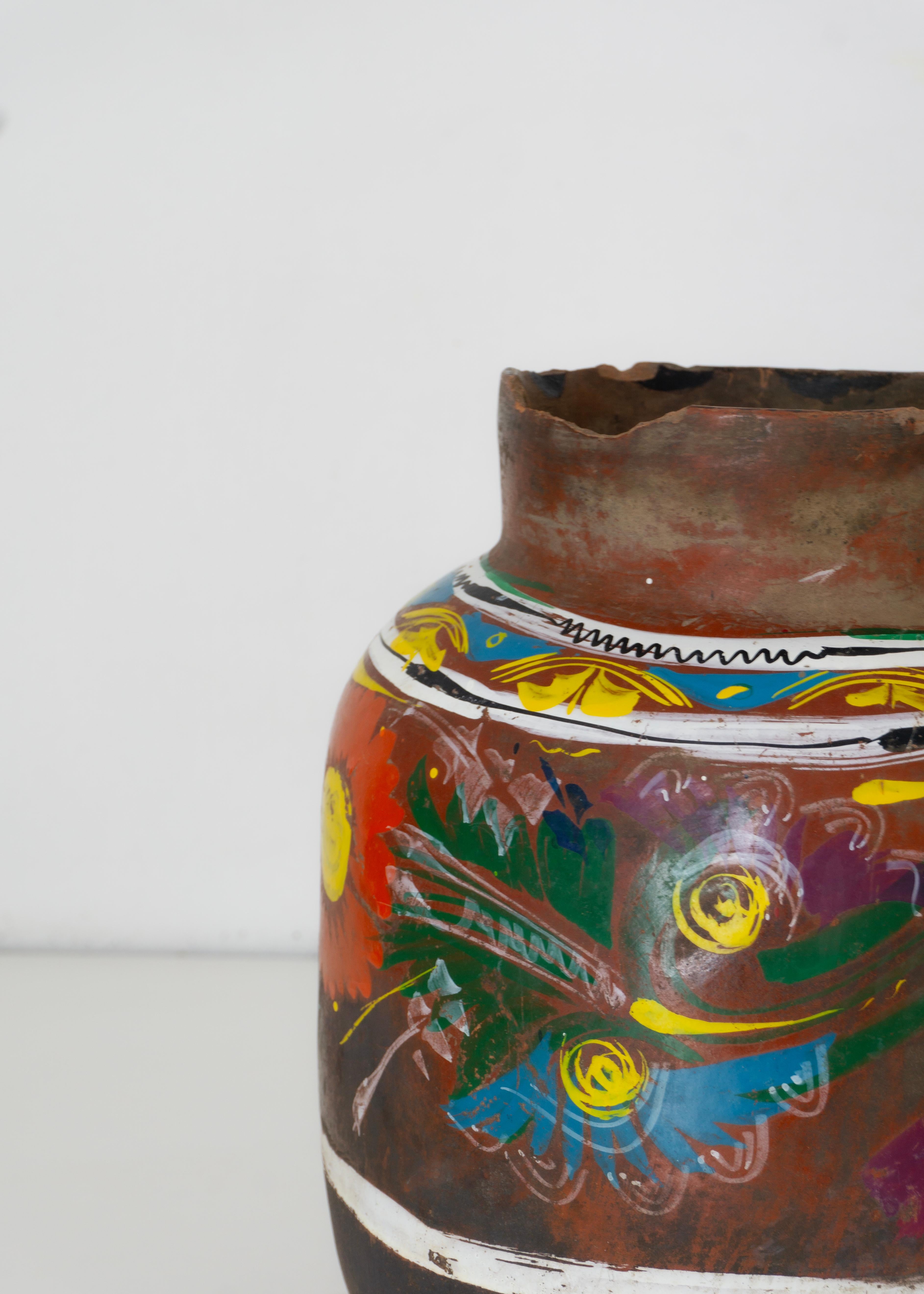 Antiguo Tarro Decorativo de Barro Mexicano. Honorio. Siglo XX. Colección Herencias en venta 1