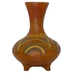 Vase ancien en terre mexicaine. Álvaro. XXème siècle. The Collective