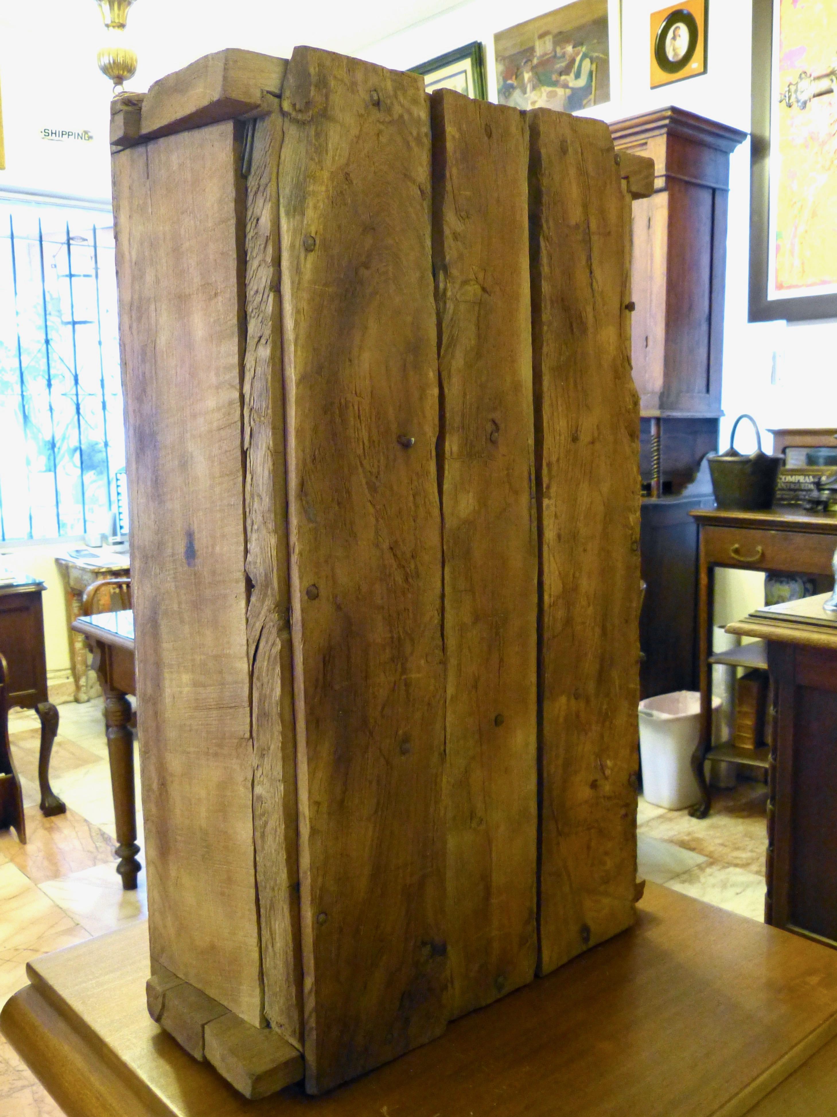 Antique Mexican Colonial Wood Wall Cabinet 18th Century Made in Puebla Mx. For Sale 1