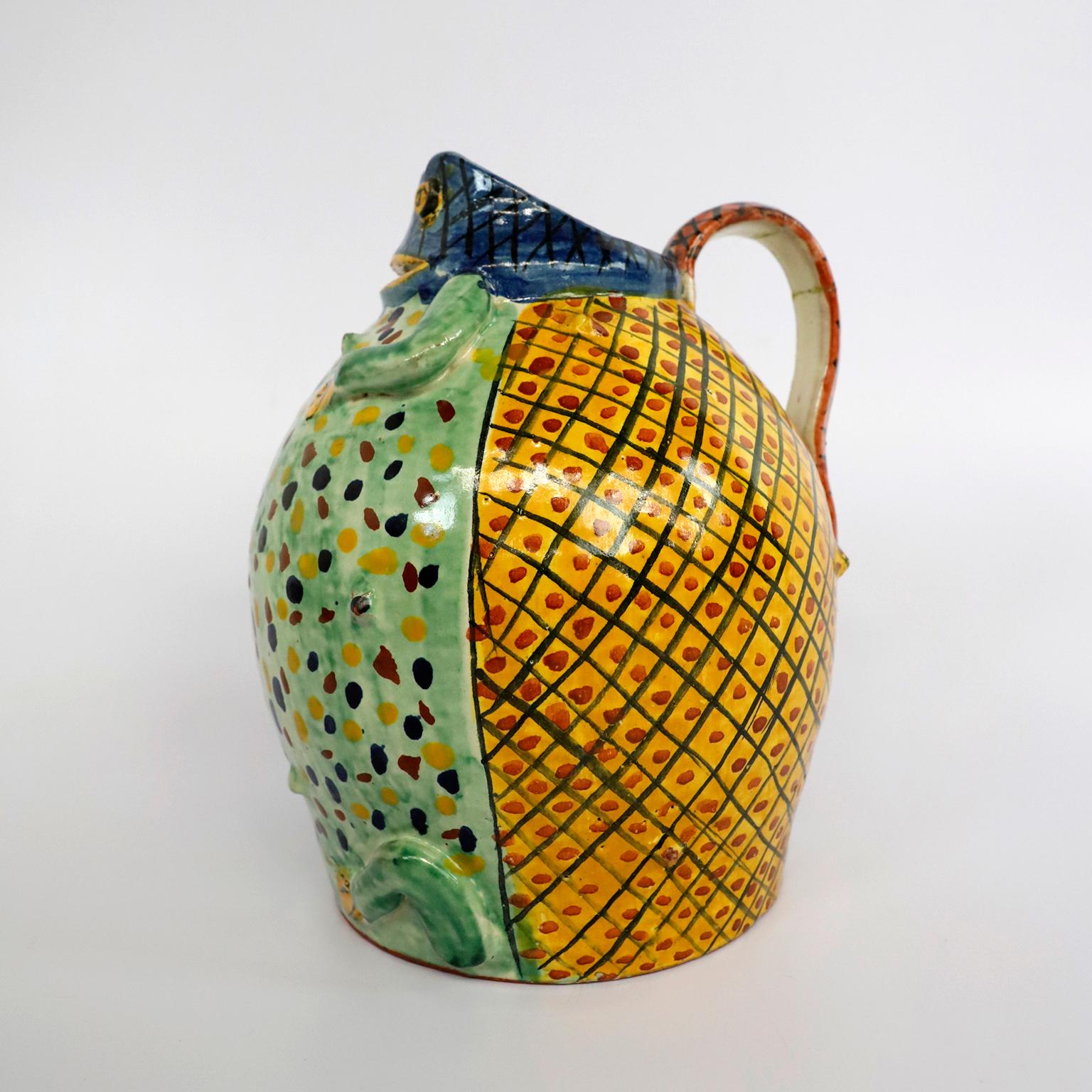 Circa 1970. We offer this Antique Mexican Pitcher in Frog Shape attributed at Gorky Gonzalez, made in ceramic and hand painted.

About Gorky Gonzalez:
Founder and artistic director of Traditional Pottery began his studies with his father, the