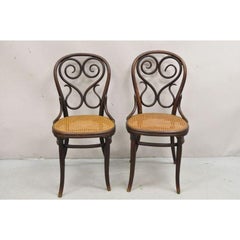 Antique Michael Thonet #4 Bentwood & Cane Cafe Daum Bistro Dining Chair - a Pair