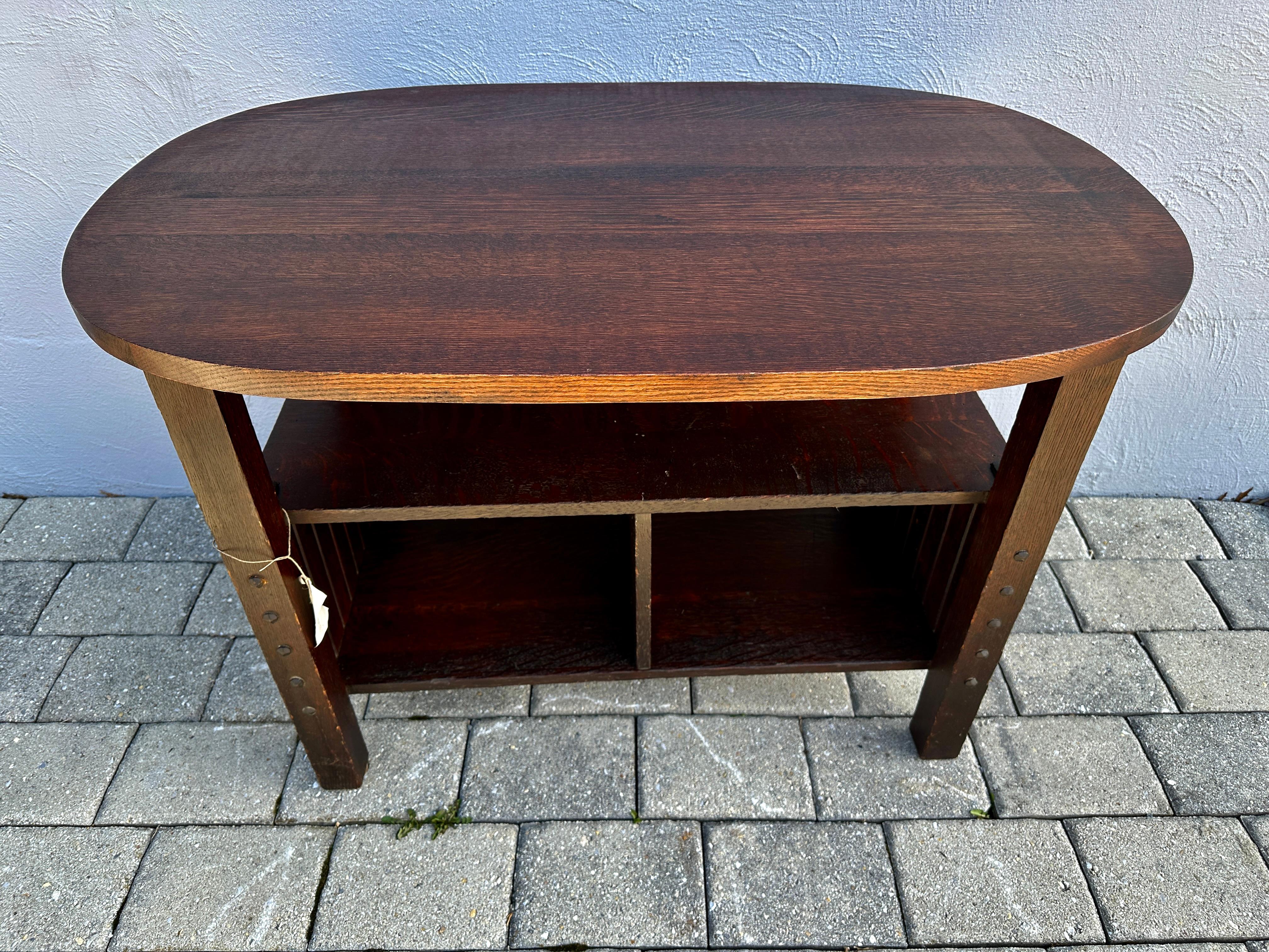 Chêne Antiquités Michigan Chair Co. Table ovale Stickley Era, W3192 en vente