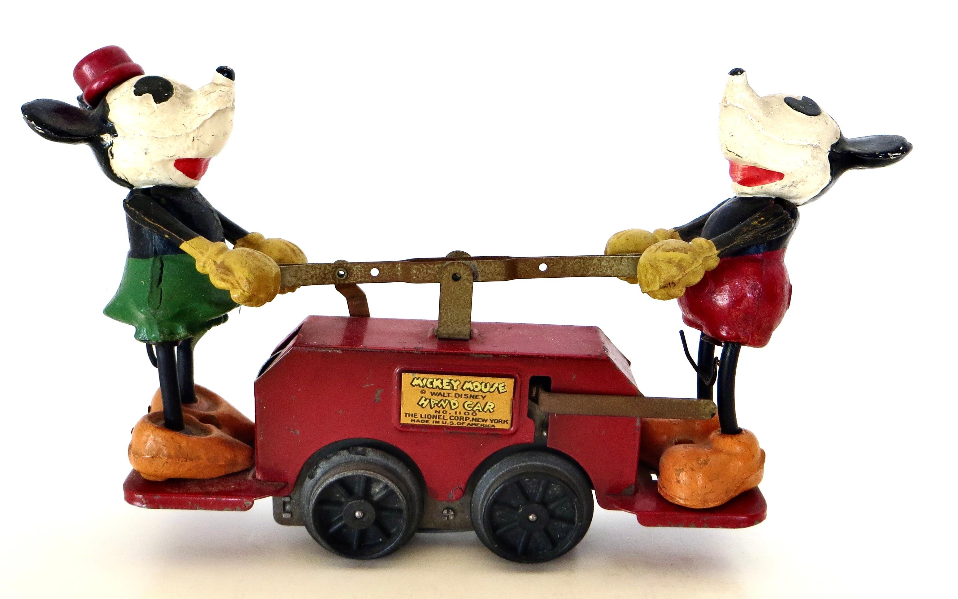 Antique Mickey Mouse & Minnie Mouse Train Hand Car by Disney & Lionel Circa 1934 For Sale 5