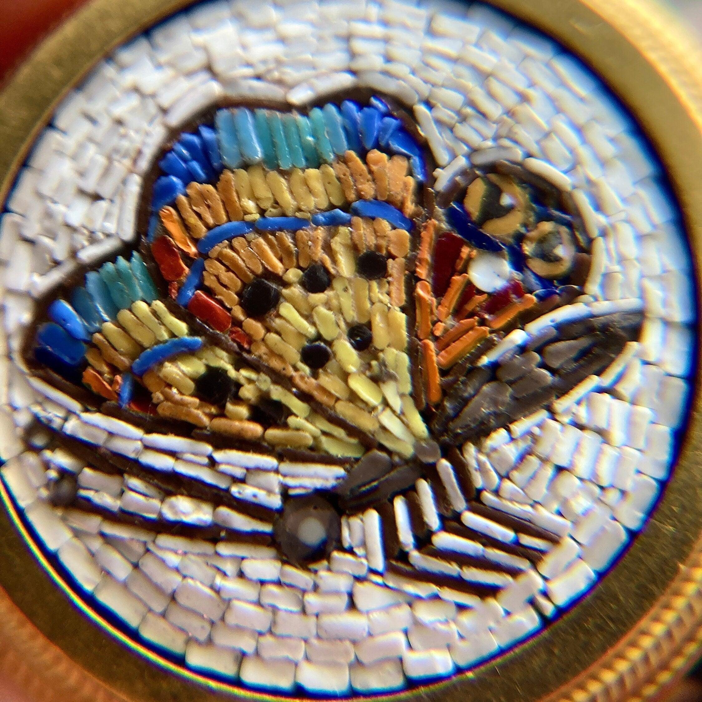 Women's Antique Micromosaic Butterfly Necklace of 18k Gold For Sale