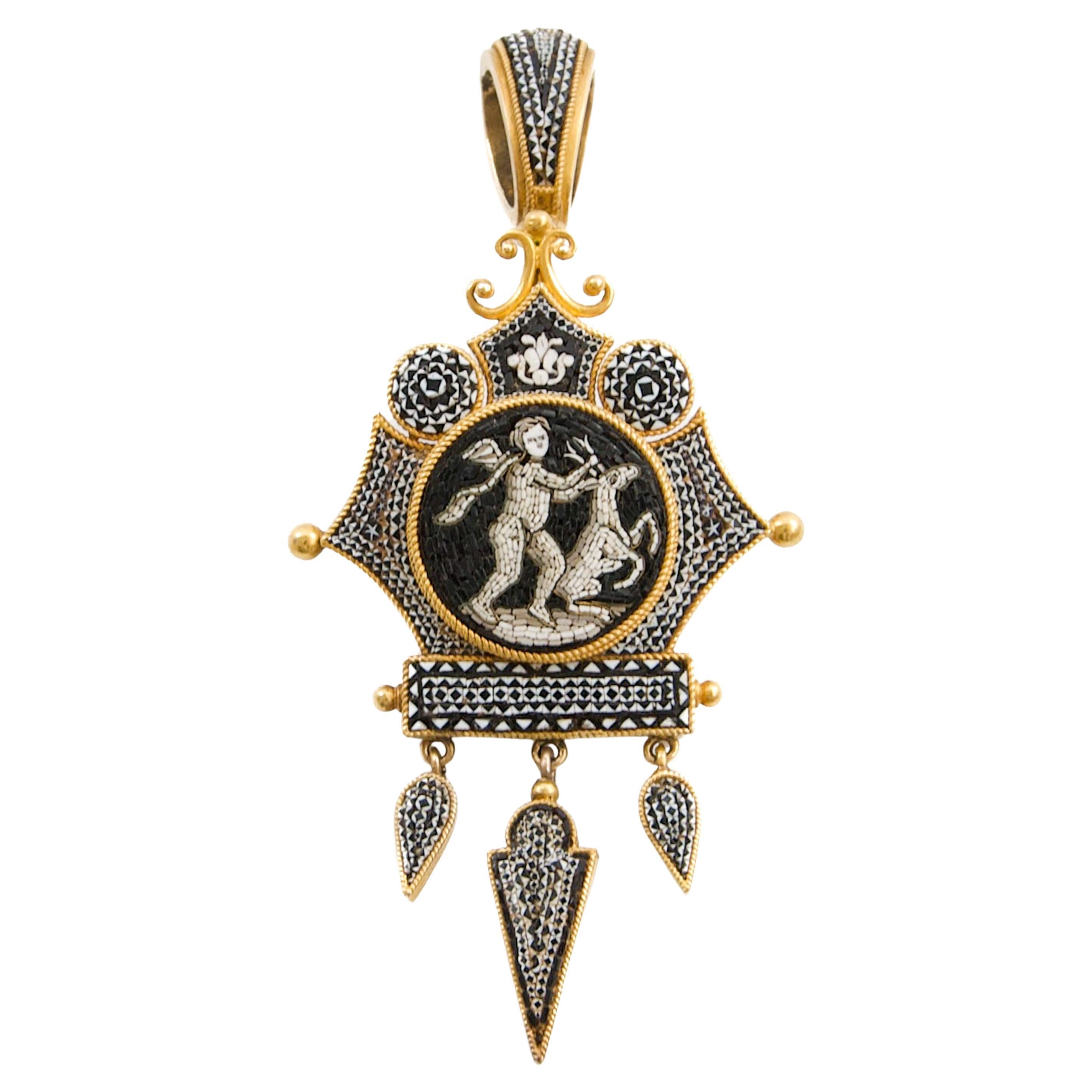 Spilla antica con ciondolo a micromosaico in oro 14K, epoca Grand Tour, 1850