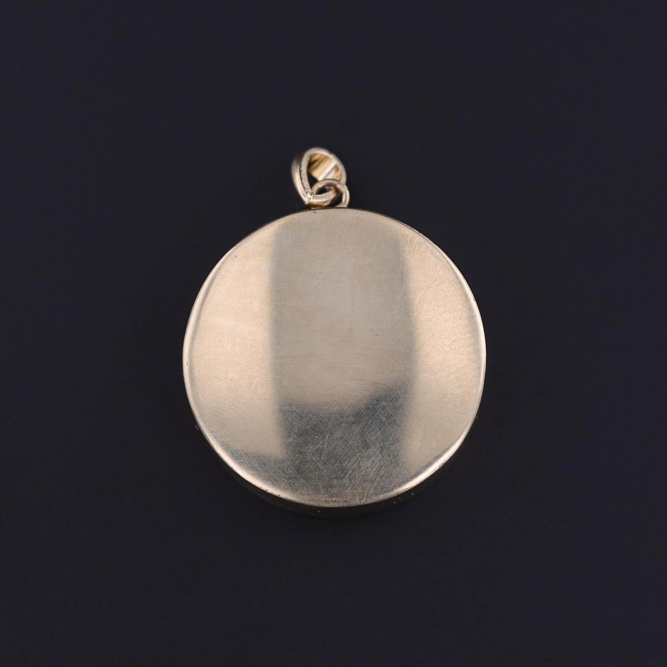 Victorian Antique Micromosaic Pendant of 14k Gold For Sale