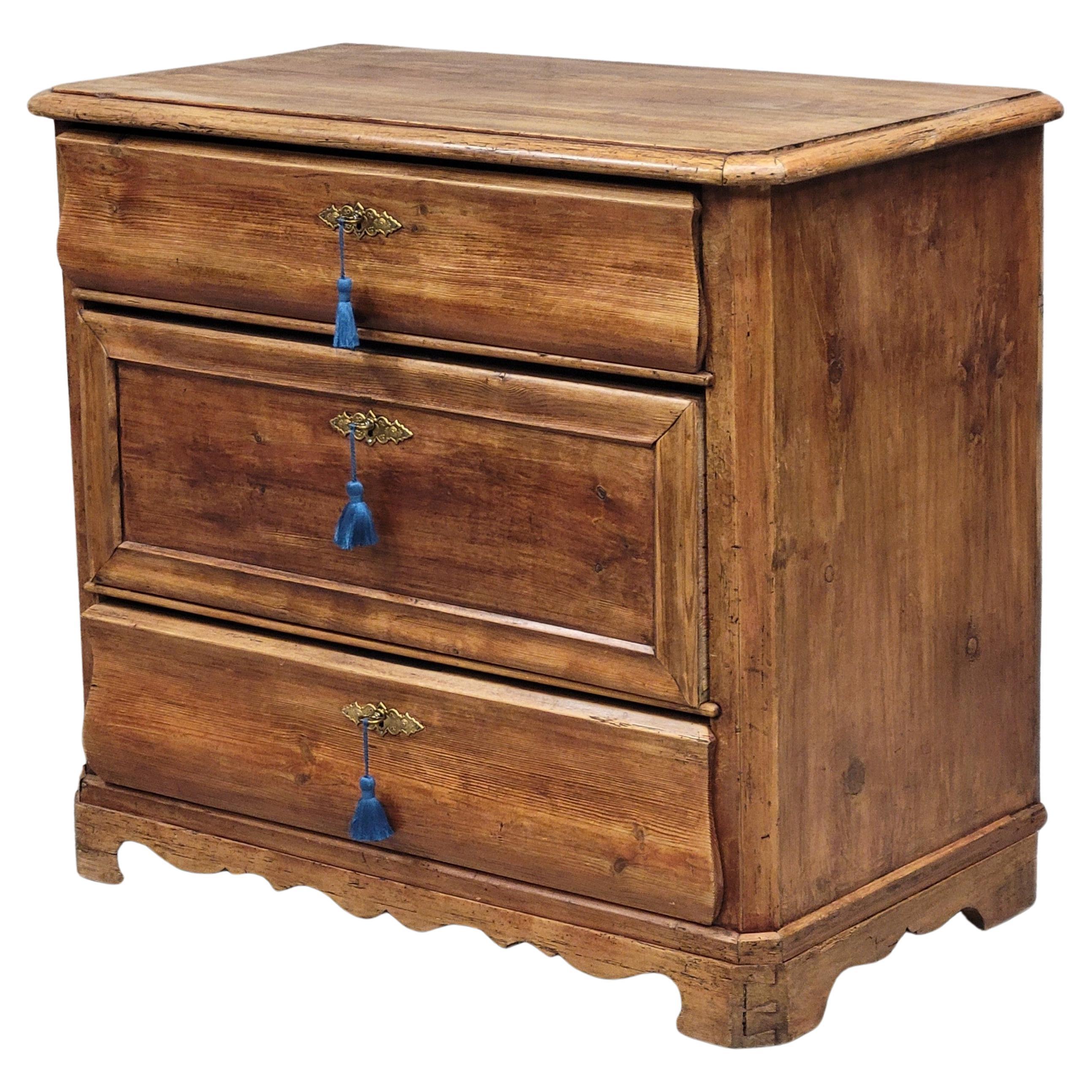 Antique Mid 1800s Swedish or Danish Pine Chest of Drawers Dresser For Sale