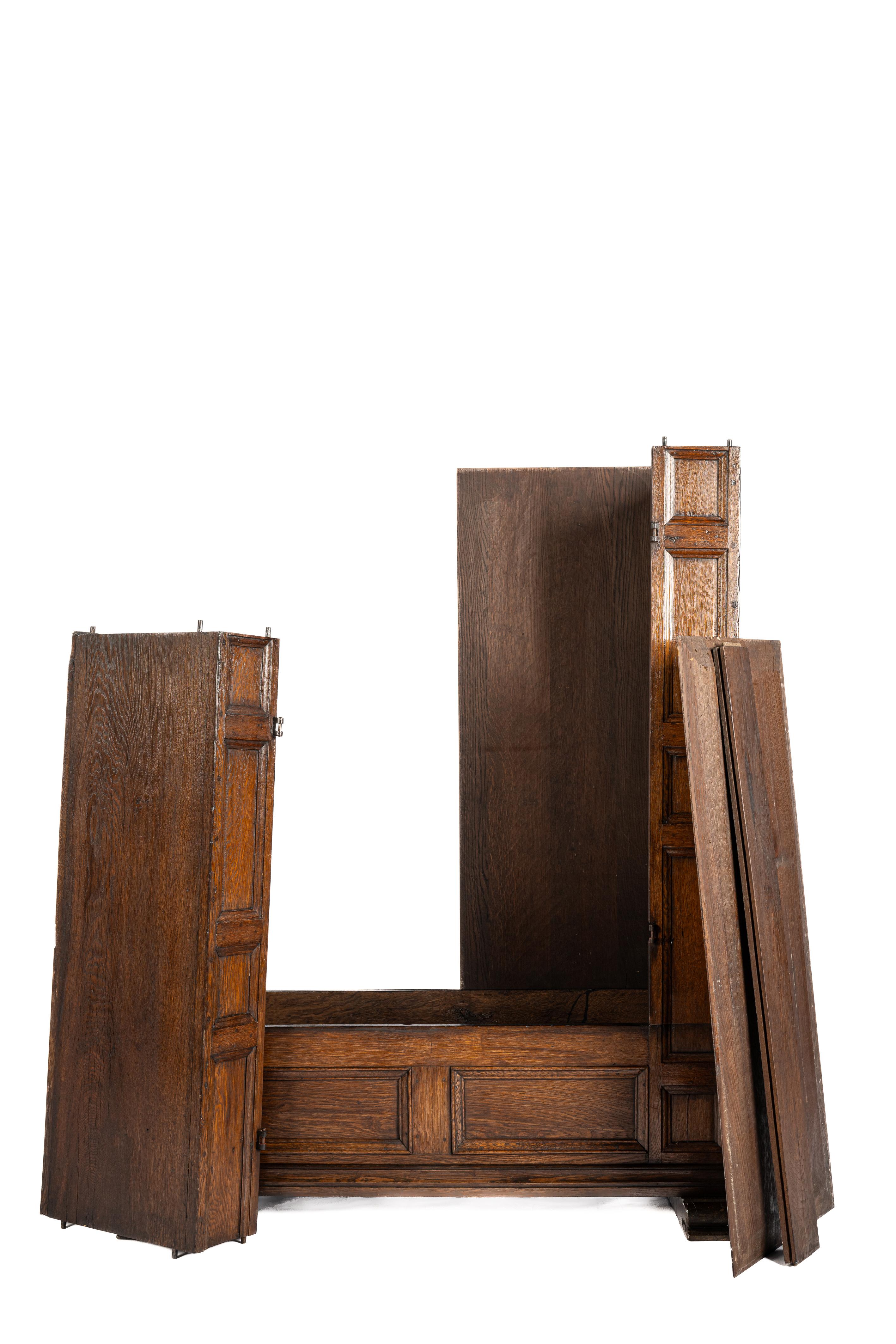 Antique mid 18th century German warm brown two door demountable cabinet For Sale 3
