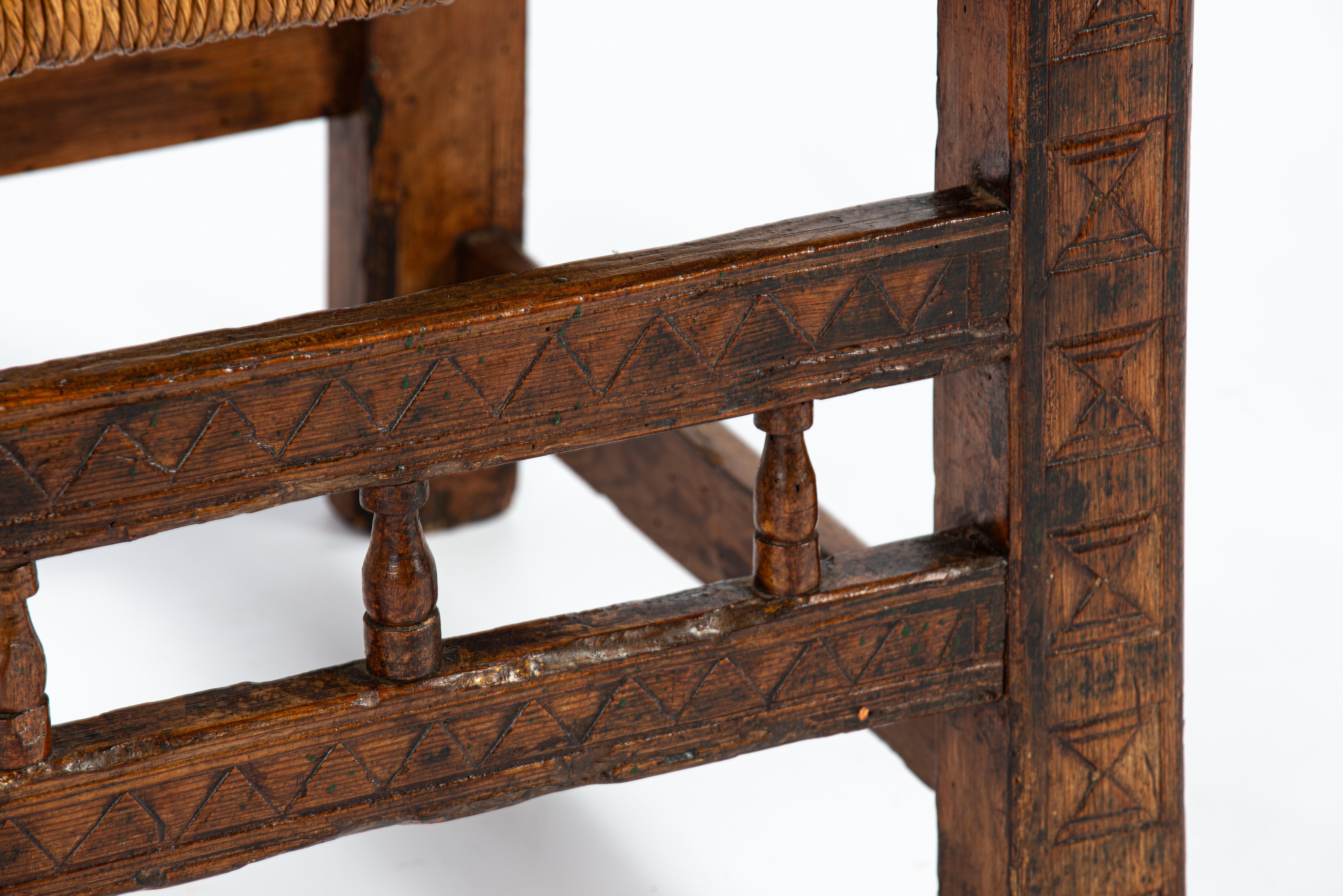 Antique mid 18th Century Large Spanish Pinewood Carved Arm chair or Fauteuil For Sale 8