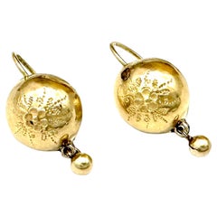 Antique Mid 19th Century 14 Karat Gold Dangle Earrings Shape Flower Engraving
