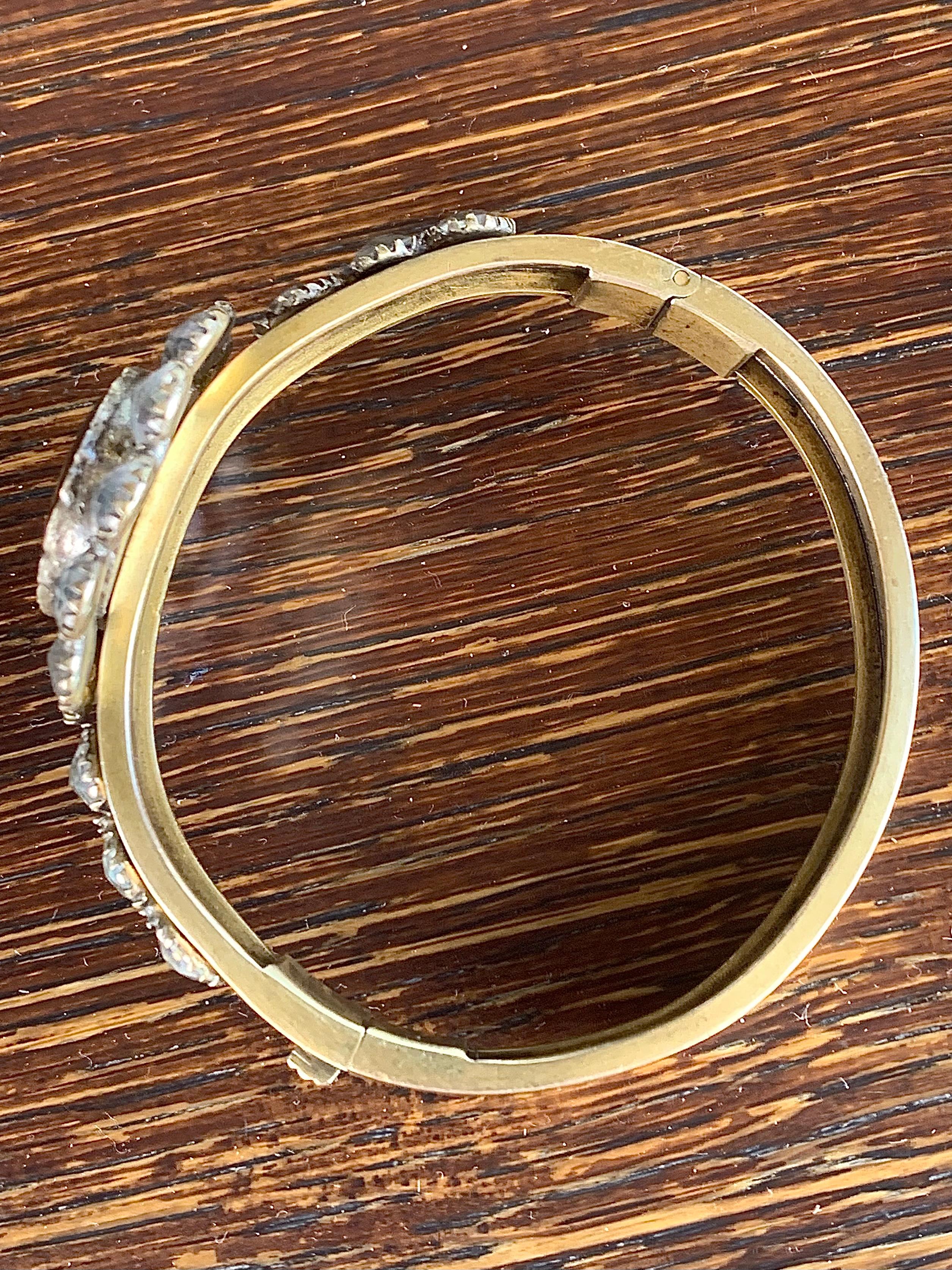 Antico Bangle Porcellain Miniature Gilt Metall Paste della metà del 19° secolo In condizioni buone in vendita a Munich, Bavaria