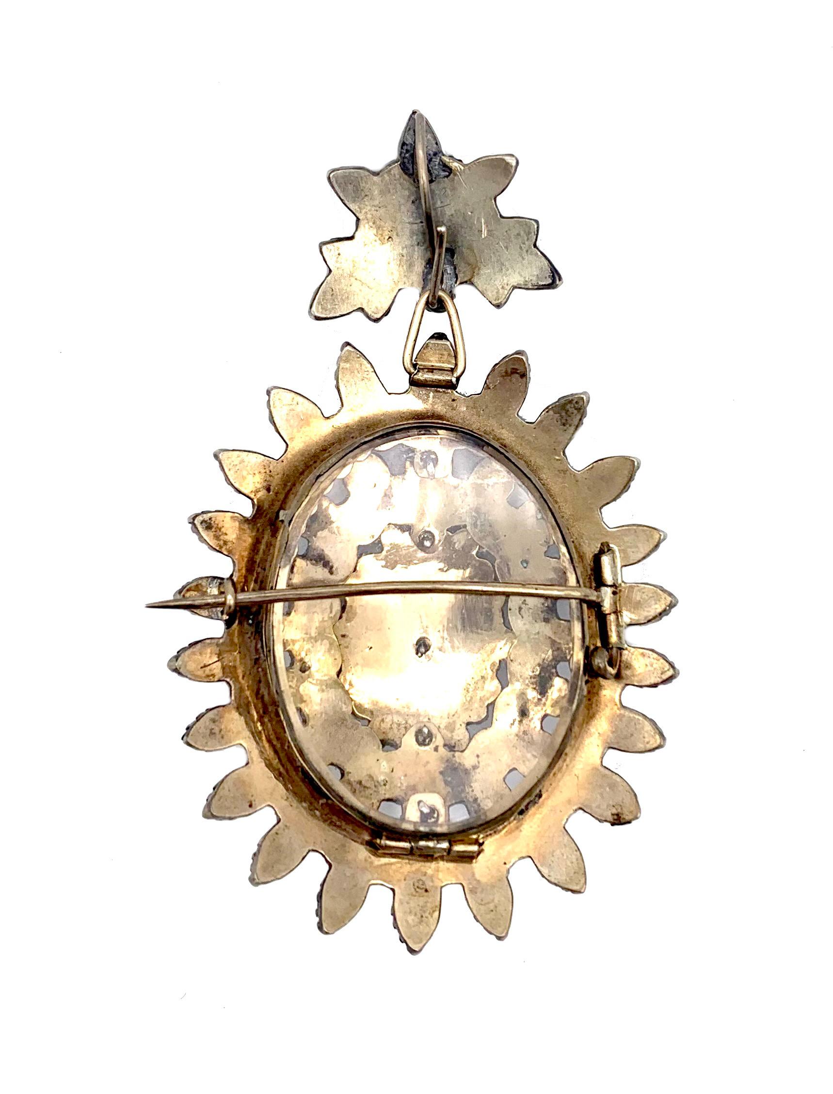 Mixed Cut Antique Mid 19th Century Garnet Locket Pendant Silver Gilt Glass For Sale