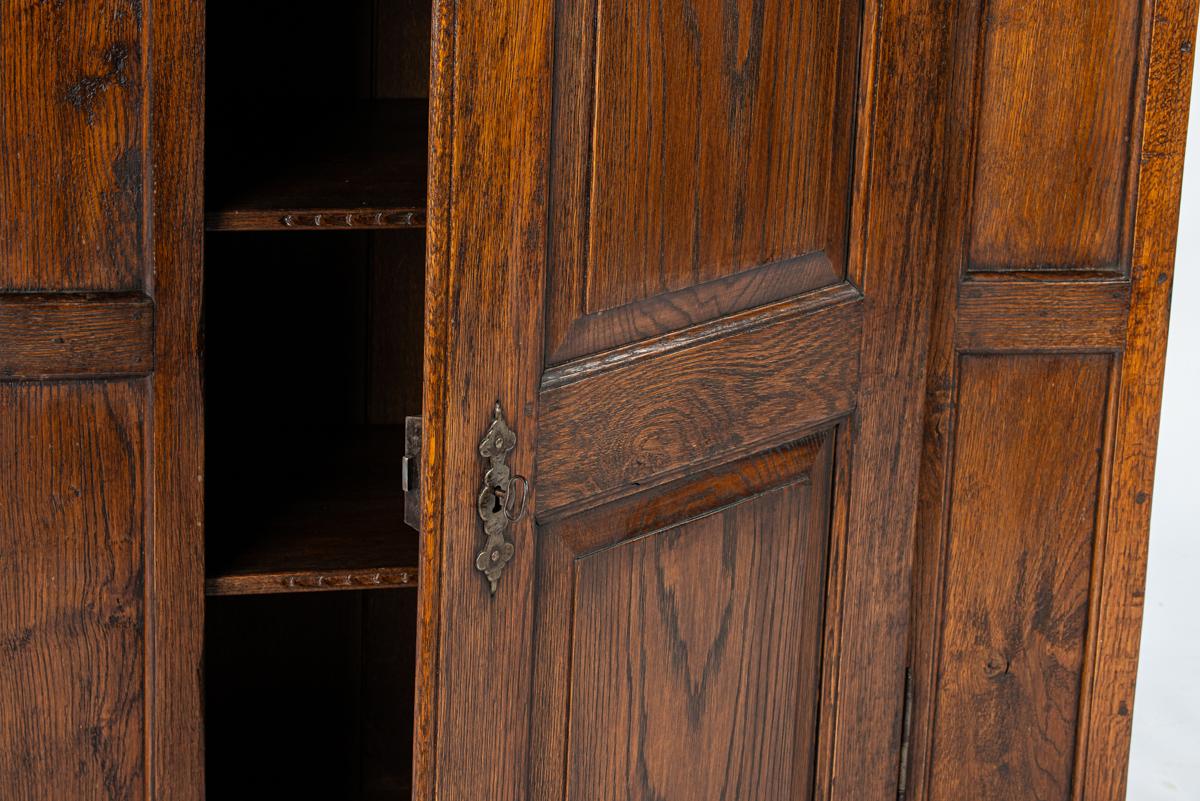 antique mid 19th century german warm brown oak small one door cabinet For Sale 8