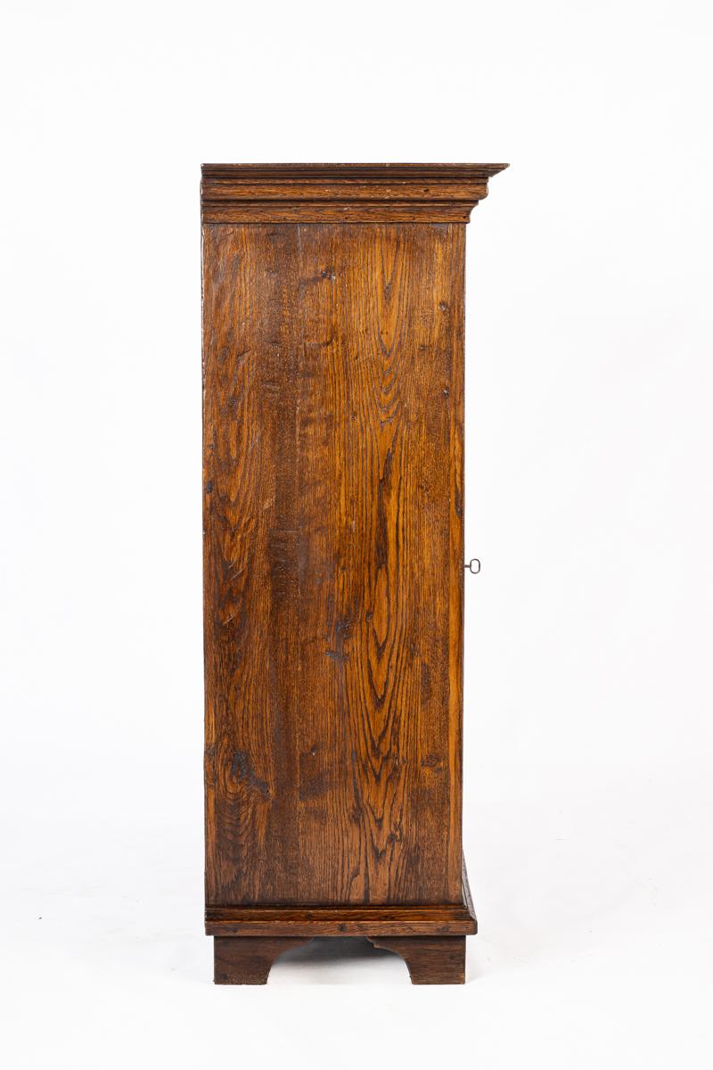 antique mid 19th century german warm brown oak small one door cabinet In Good Condition For Sale In Casteren, NL