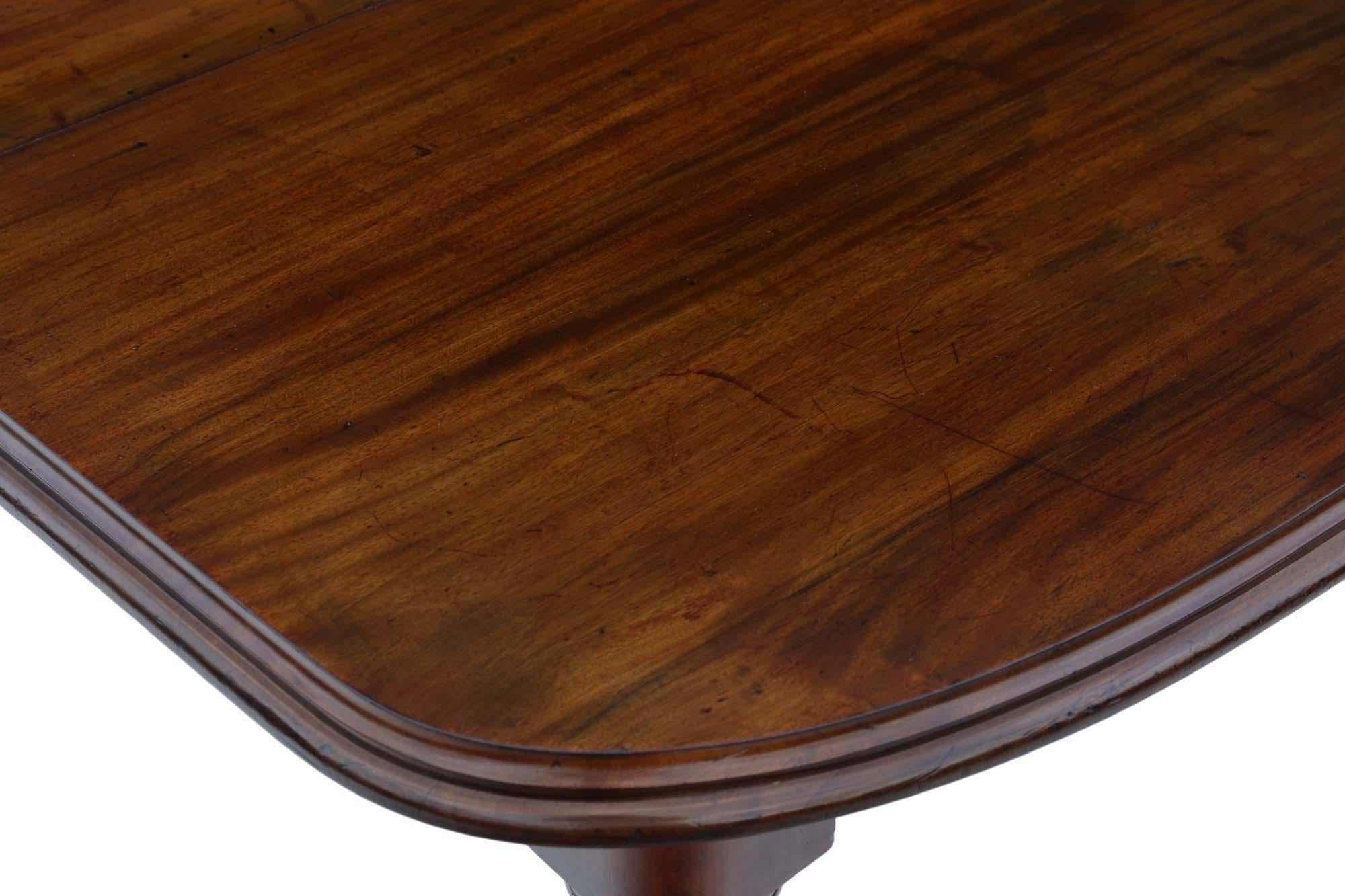 Wood Antique Mid-19th Century Mahogany Extending Dining Table - Large, Fine Quality For Sale