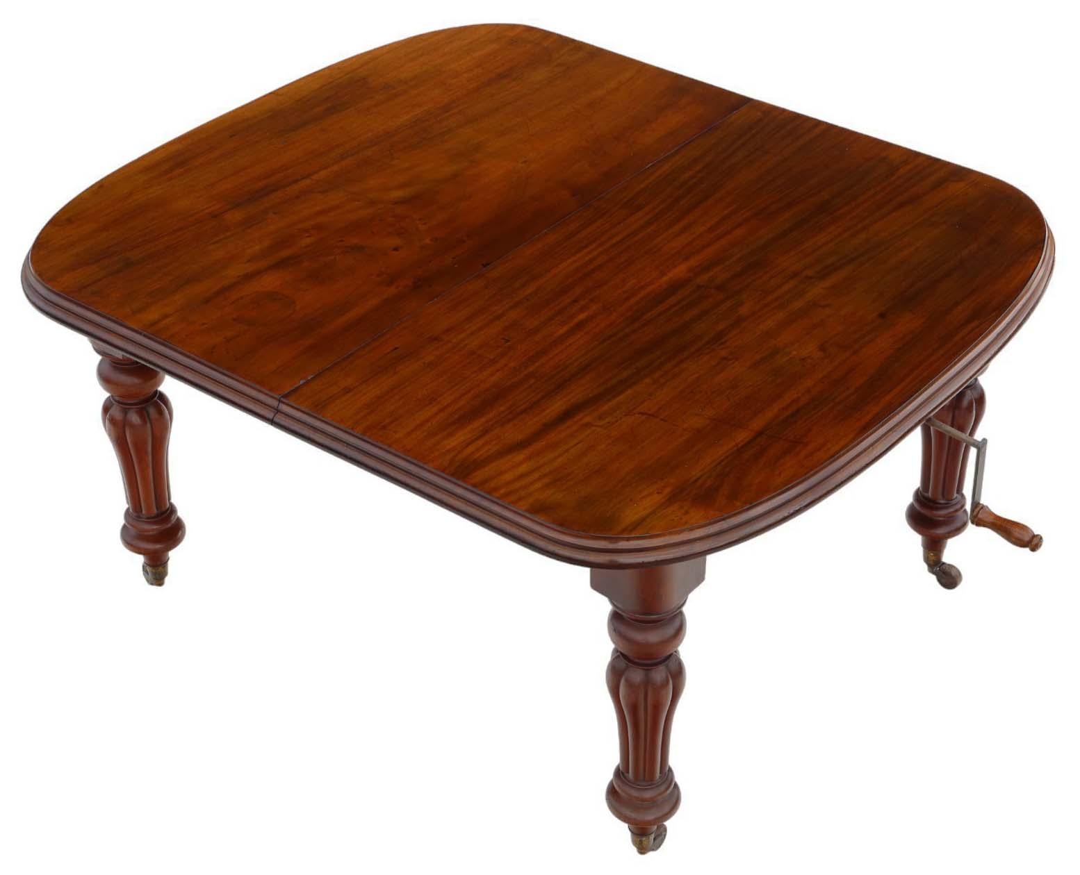 Antique Mid-19th Century Mahogany Extending Dining Table - Large, Fine Quality For Sale 3