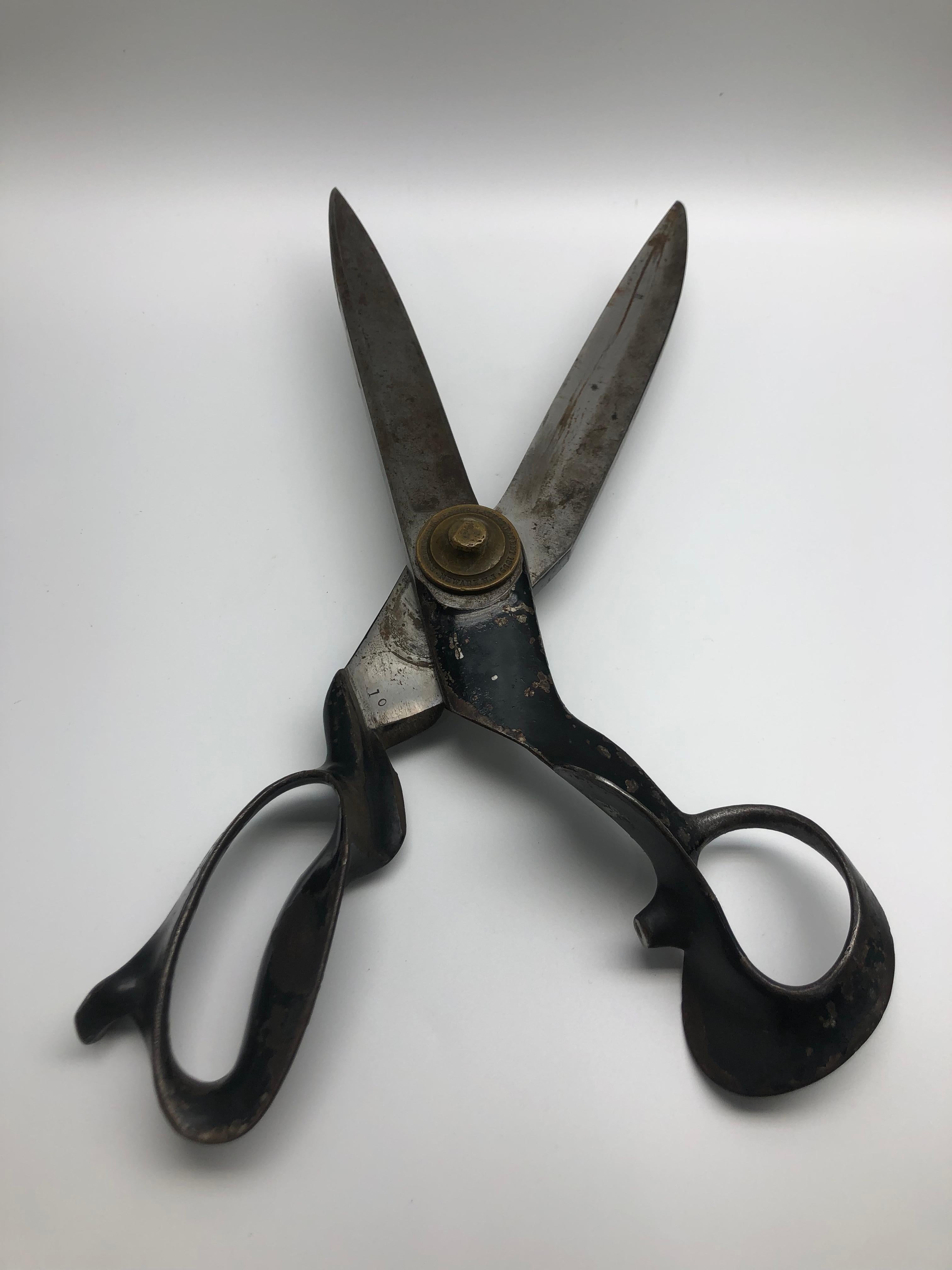 Antique Mid 19th Century R. Heinisch Furrier Shears, Scissors 1859 In Good Condition In Stamford, CT