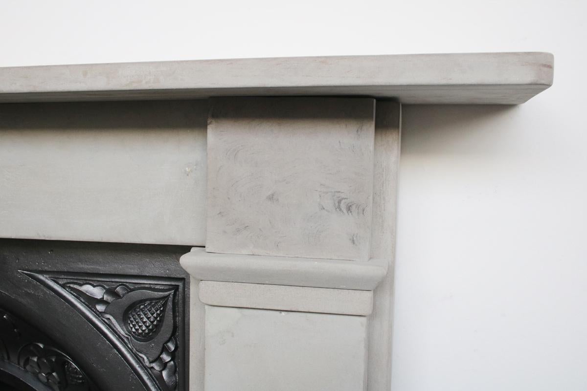 Antique Mid-19th Century Stone Fireplace Surround In Good Condition In Manchester, GB