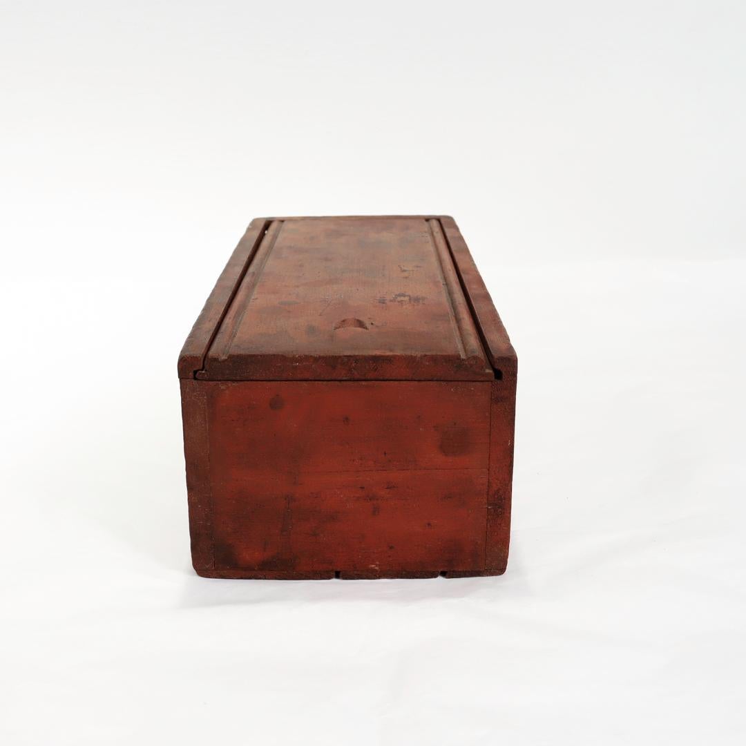 Antique Mid-Atlantic States Folky Slide Lid Candle Box with an Original Red Wash For Sale 3
